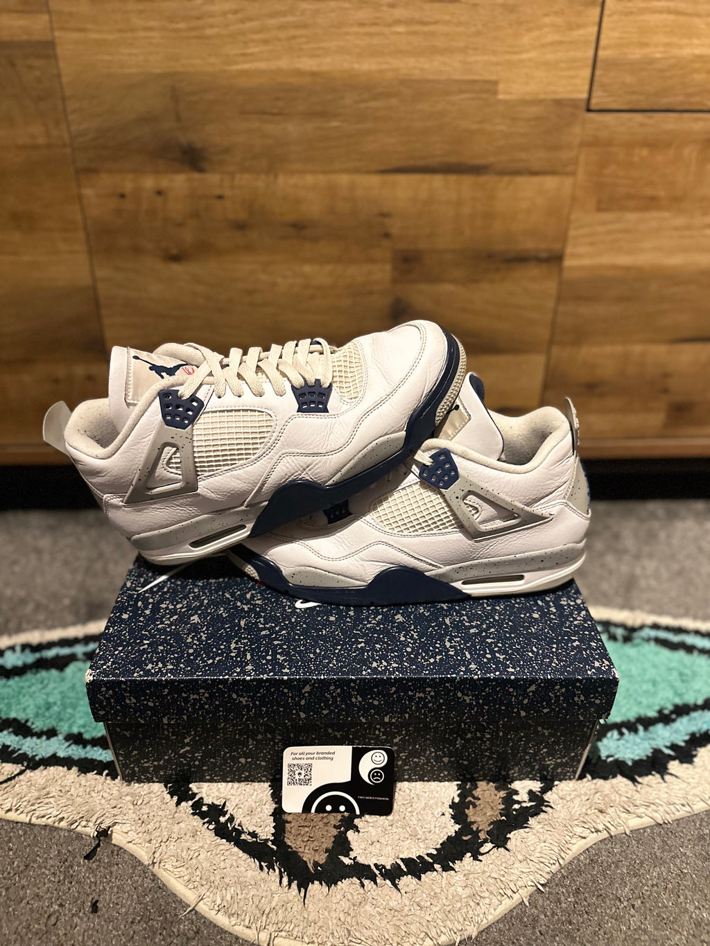Nike Air Jordan 4 “ Midnight Navy’s ” U.K. 10.5
