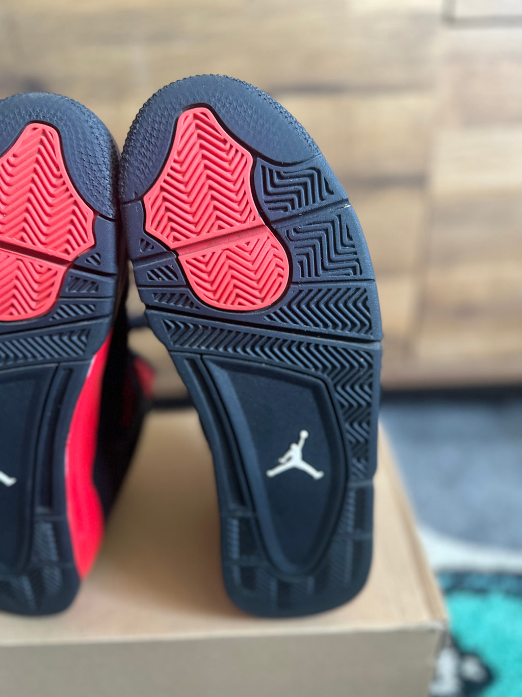 Nike Air Jordan 4 “Red Thunder ” U.K. 8.5