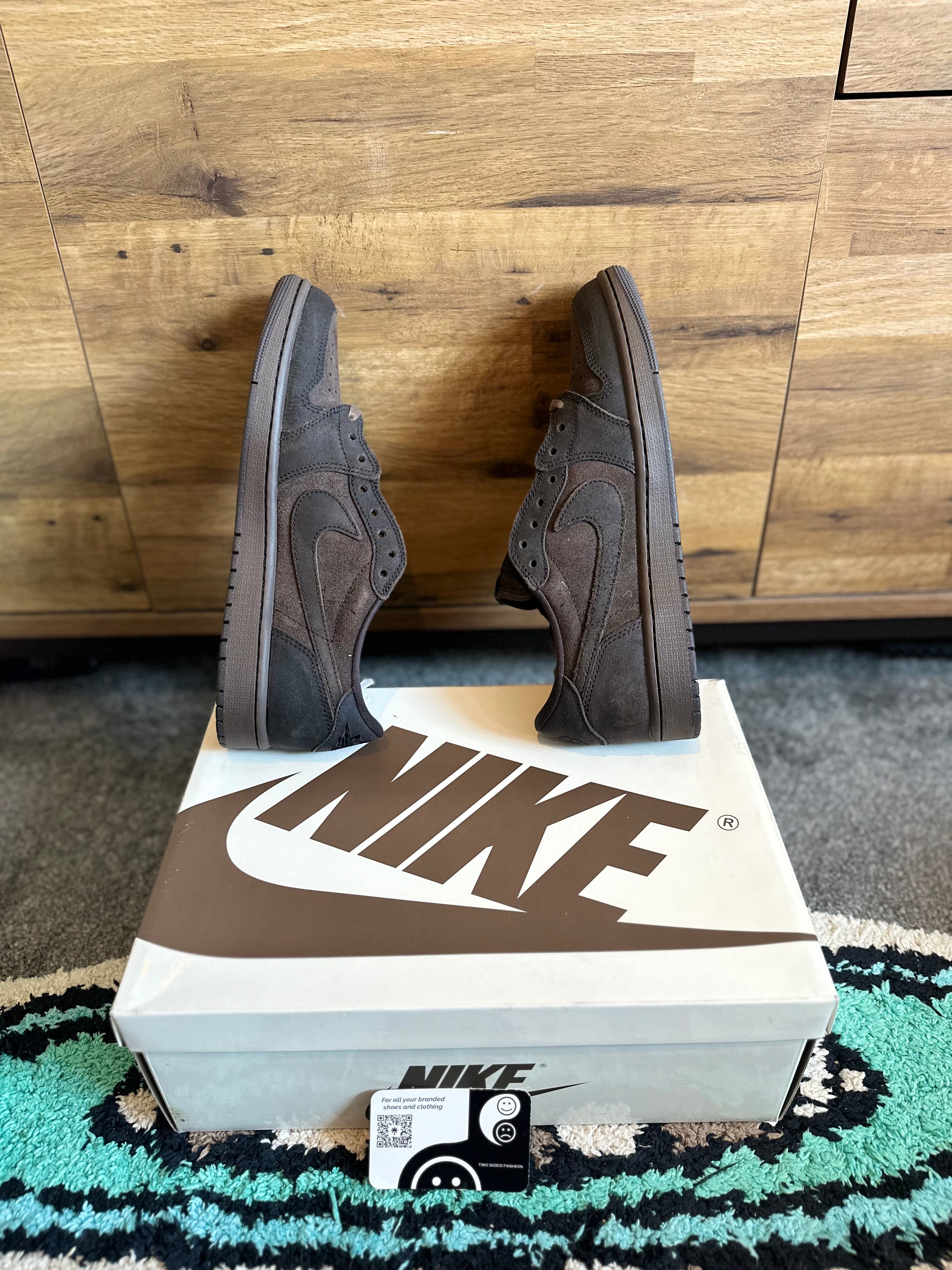 Nike Air Jordan 1 Travis Scott “Velvet Brown” U.K. 10