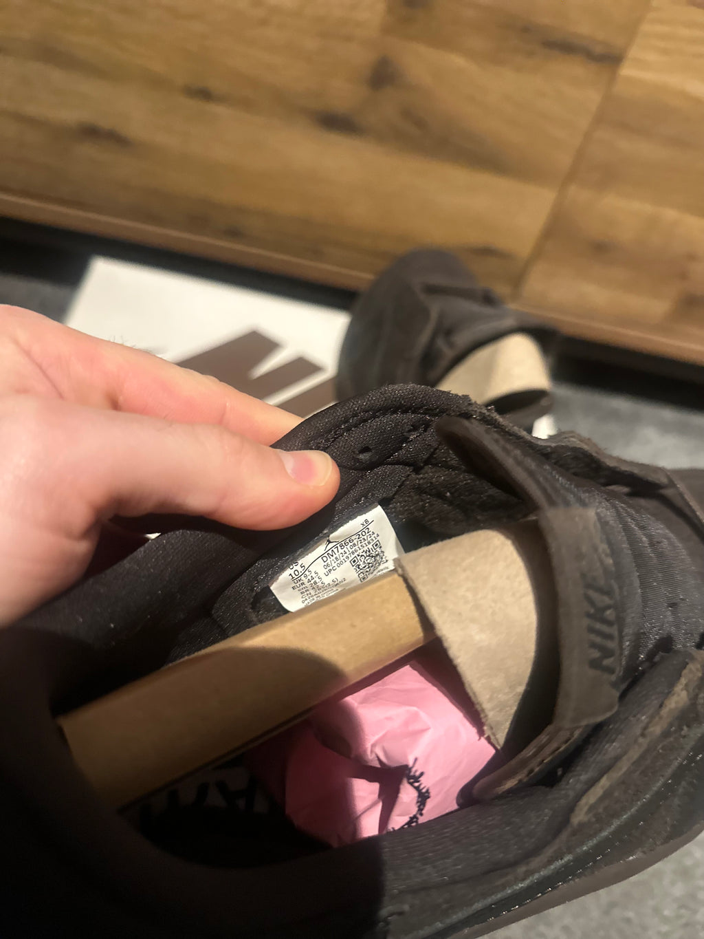 Nike Air Jordan 1 Travis Scott “Velvet Brow ” U.K. 9.5