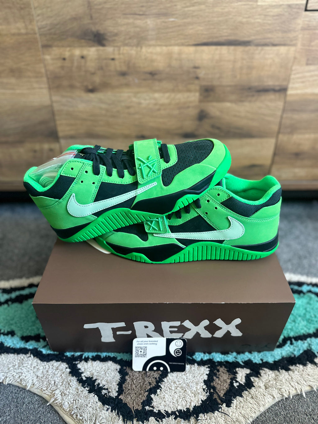 Nike Jordan Jump-man Jack TR “Travis Scott Green Spark ”