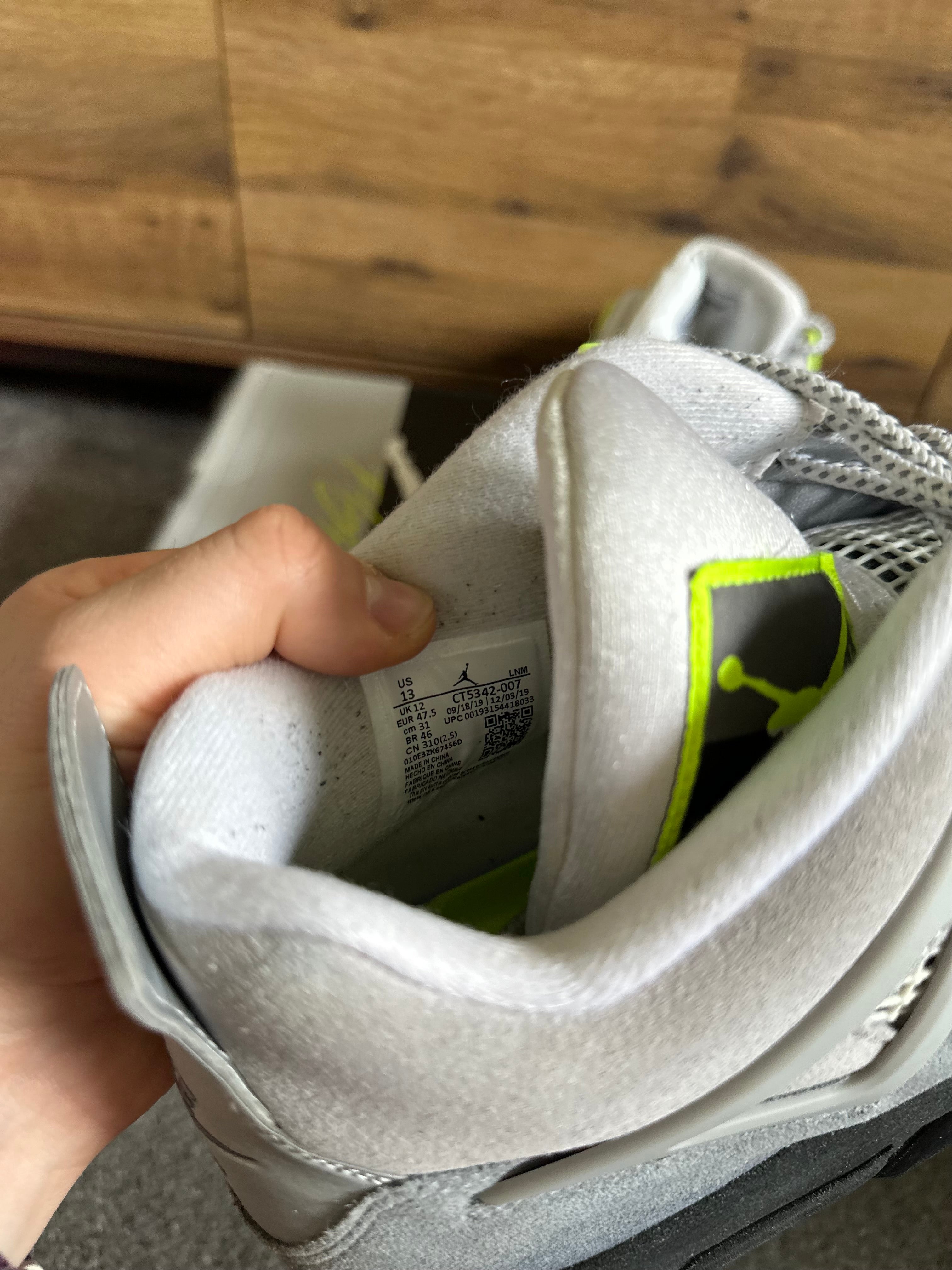 Nike Air Jordan 4 “Neons ” U.K. 12