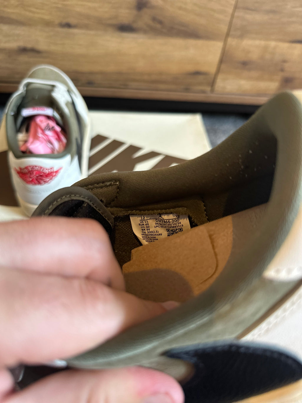 Nike Air Jordan 1 Travis Scott “Medium Olive” U.K. 11