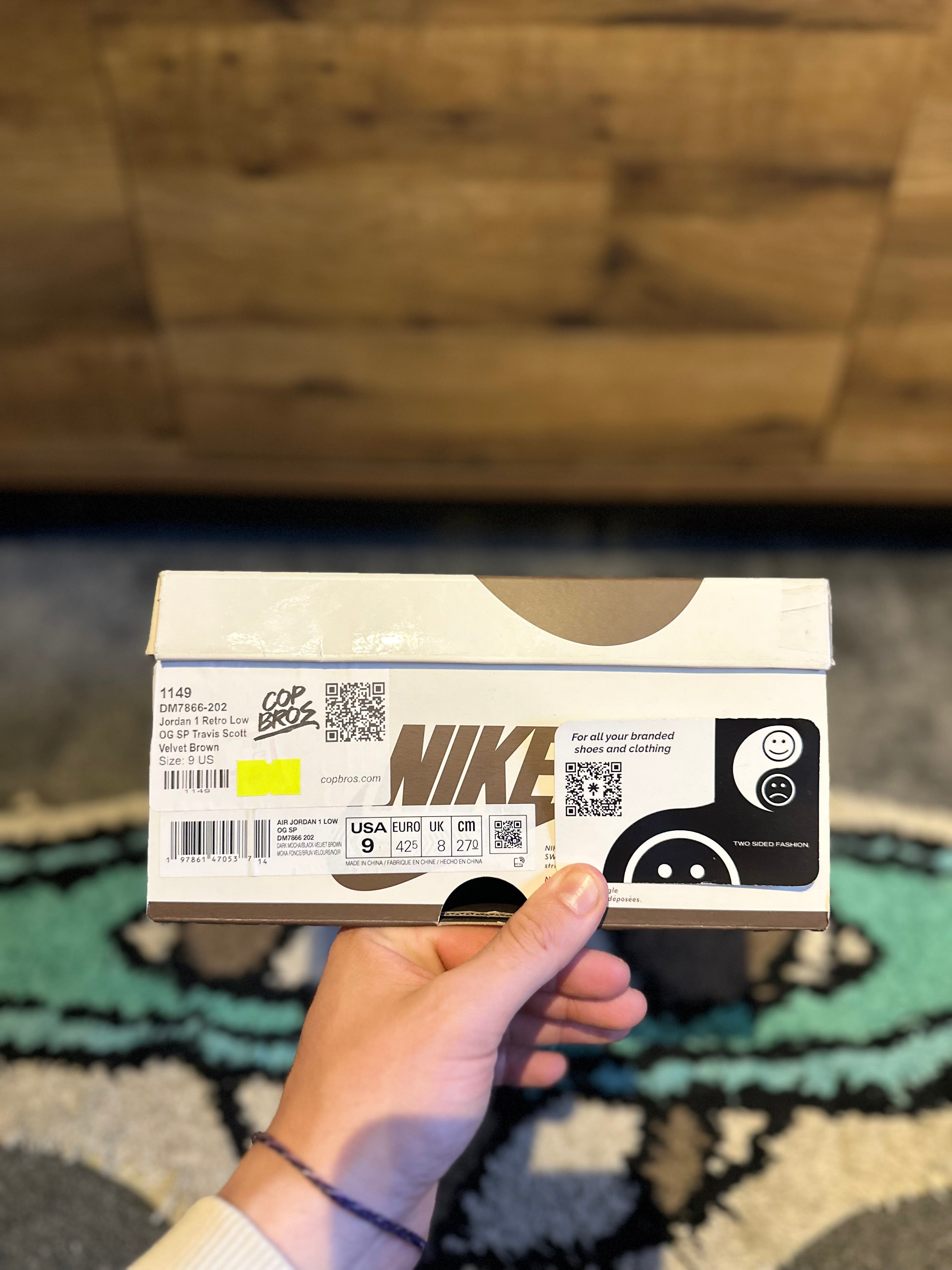 Nike Air Jordan 1 Travis Scott “Velvet Brown” U.K. 8