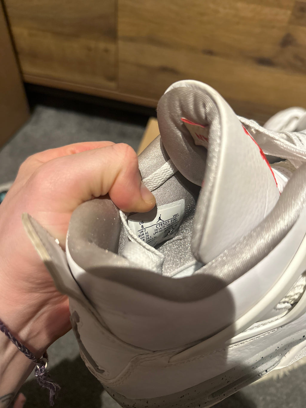 Nike Air Jordan 4 “White Oreo” U.K. 7