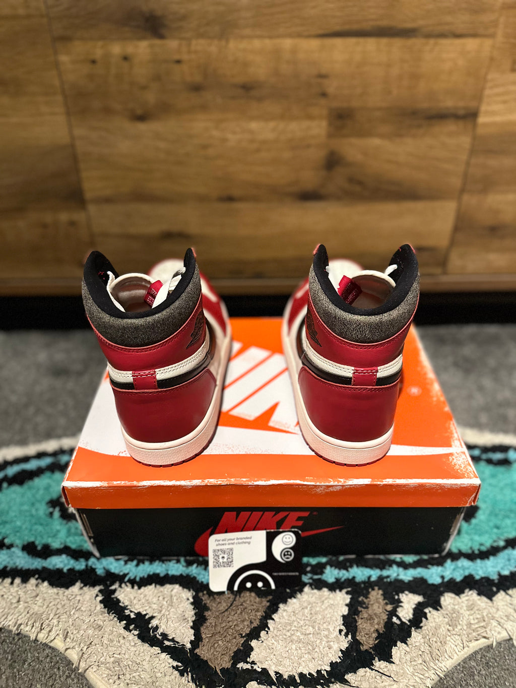 Jordan 1 Retro High “Lost and Founds” U.K. 9