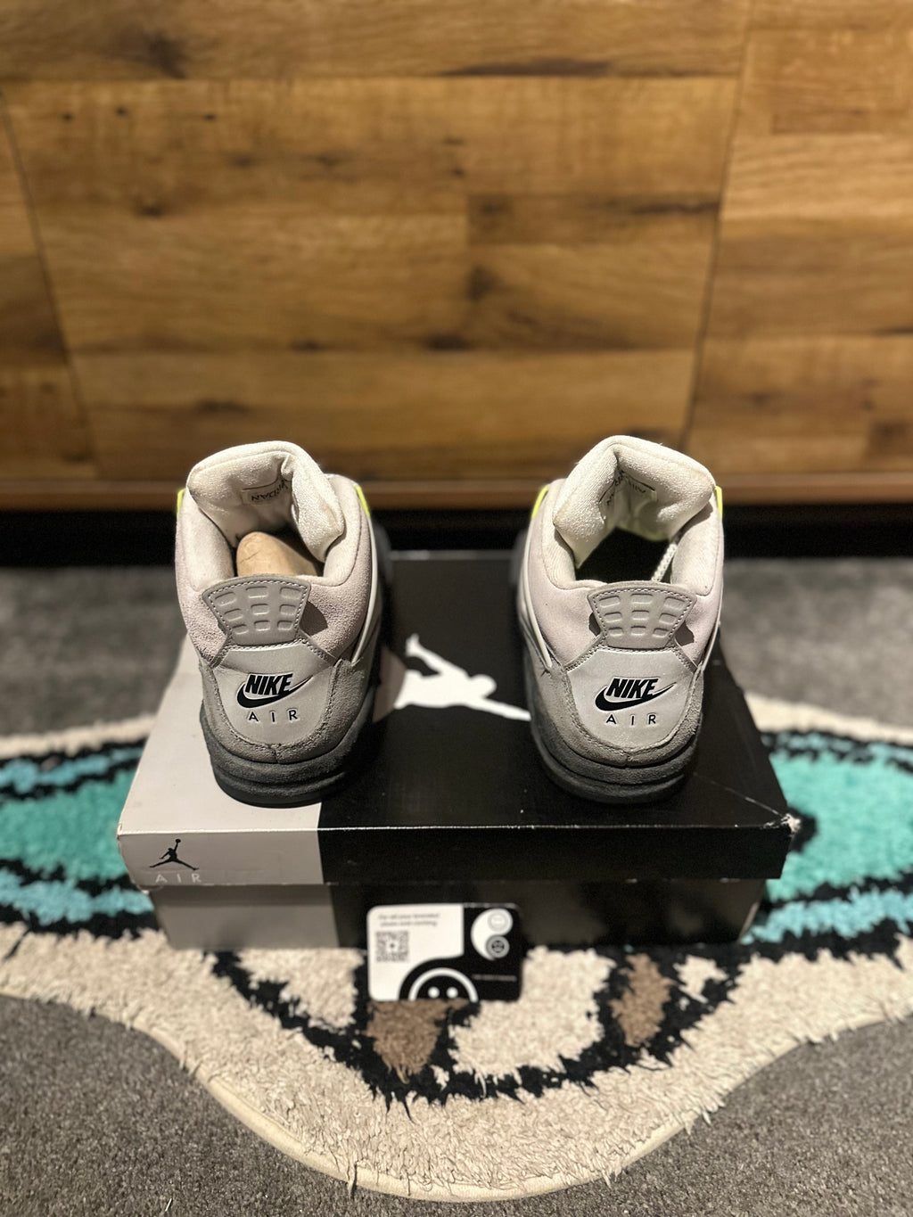 Nike Air Jordan 4 “SE 95 Neon” U.K. 7.5