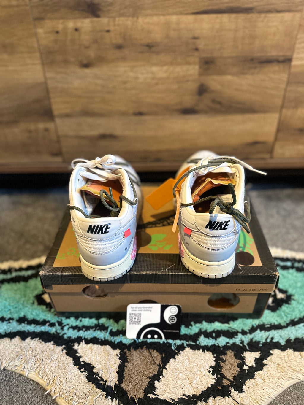 Nike Dunk Off-White “Lot 22” U.K. 8.5