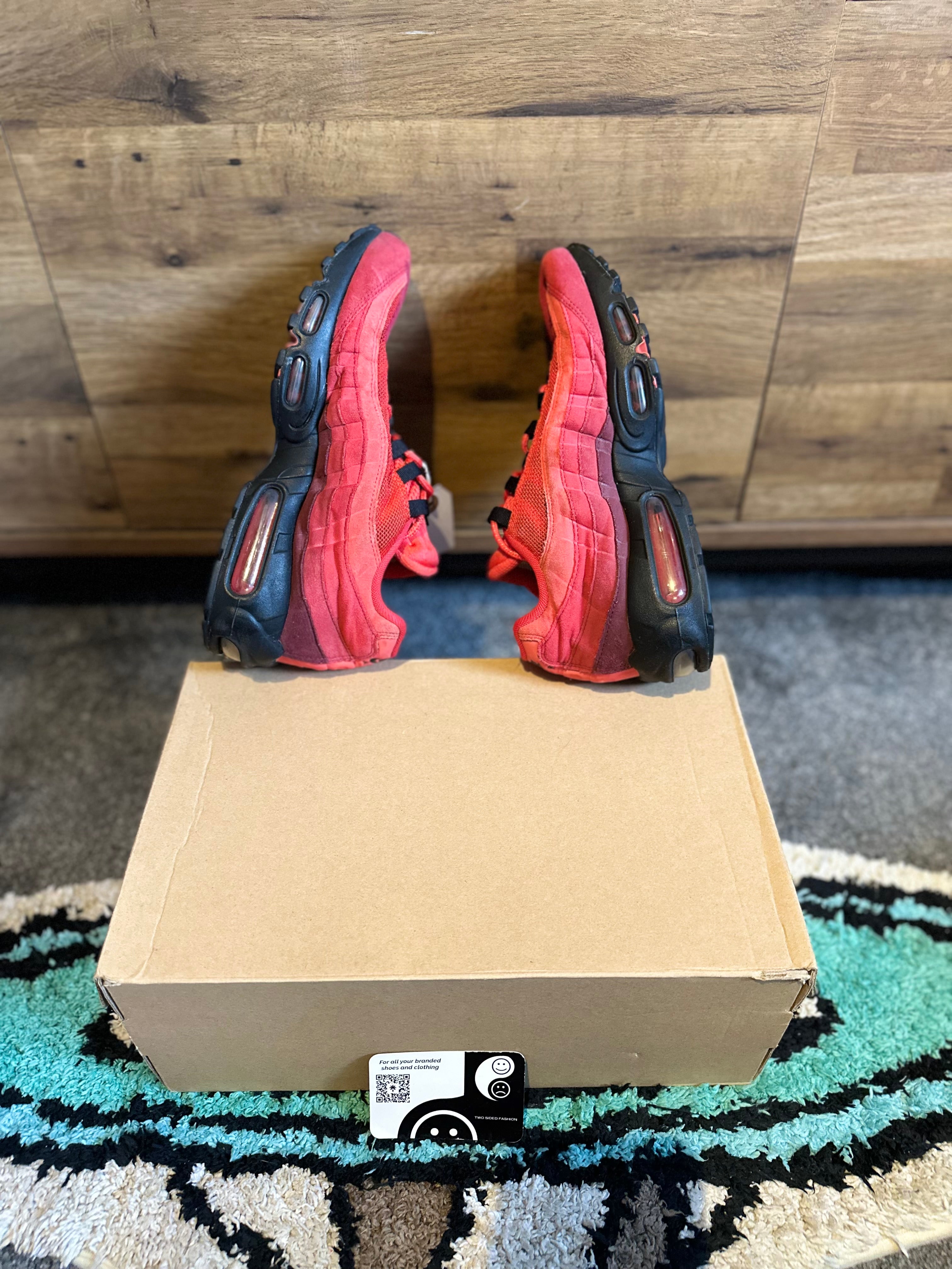 Nike Air max 95 “Habanero Red” U.K. 8
