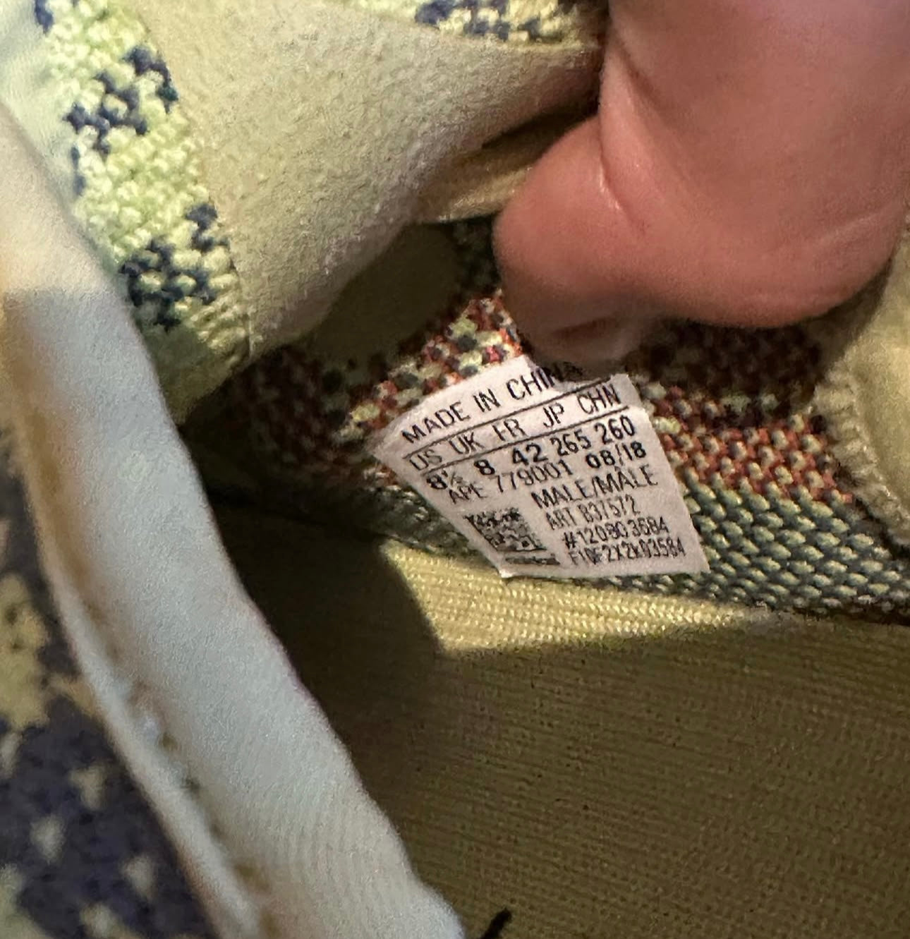 Yeezy 350 V2 “semi frost” U.K. 8