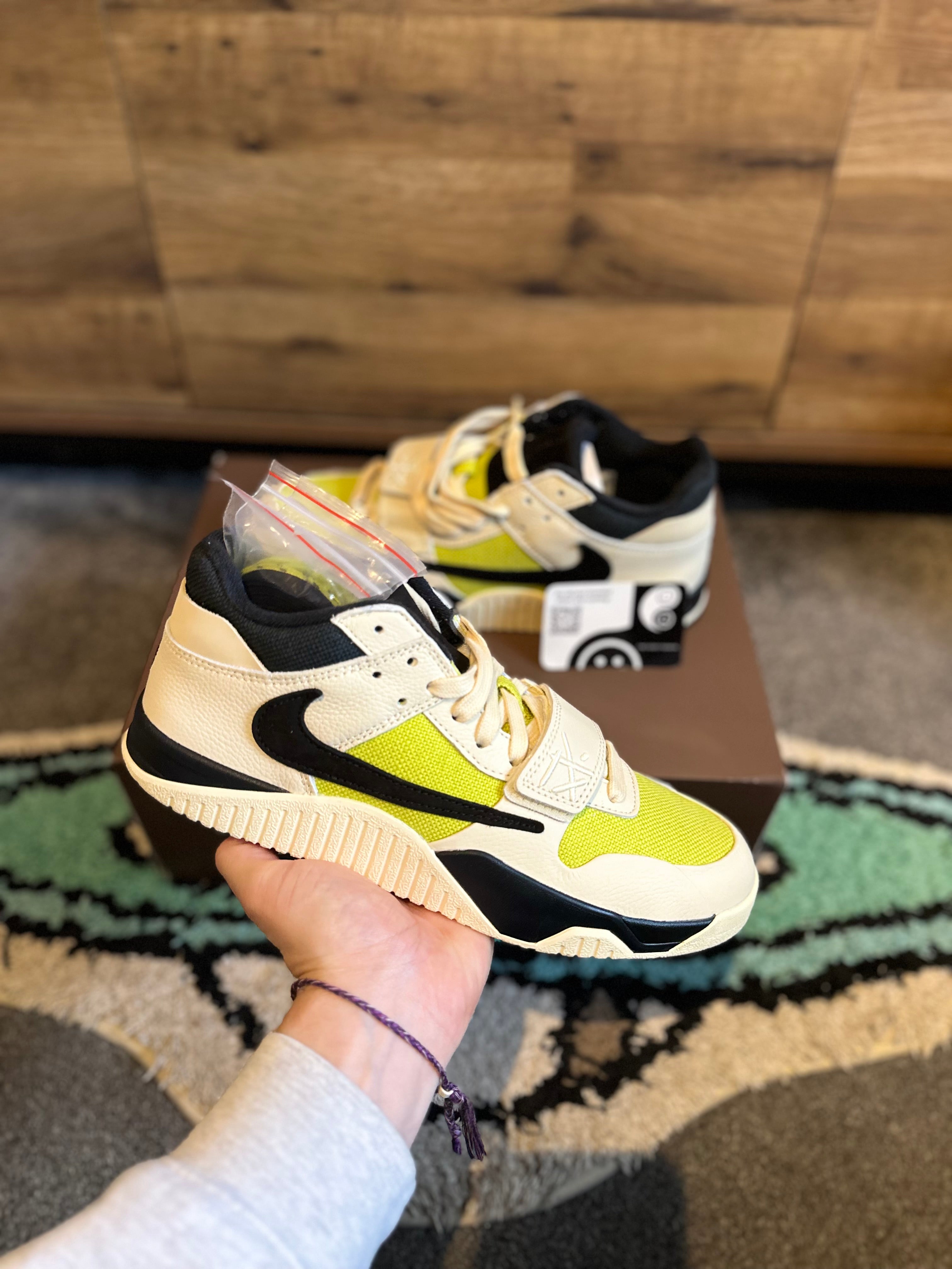 Nike Jordan Jump-man Jack TR “Travis Scott Bright Cactus MULTIPLE SIZES AVAILABLE