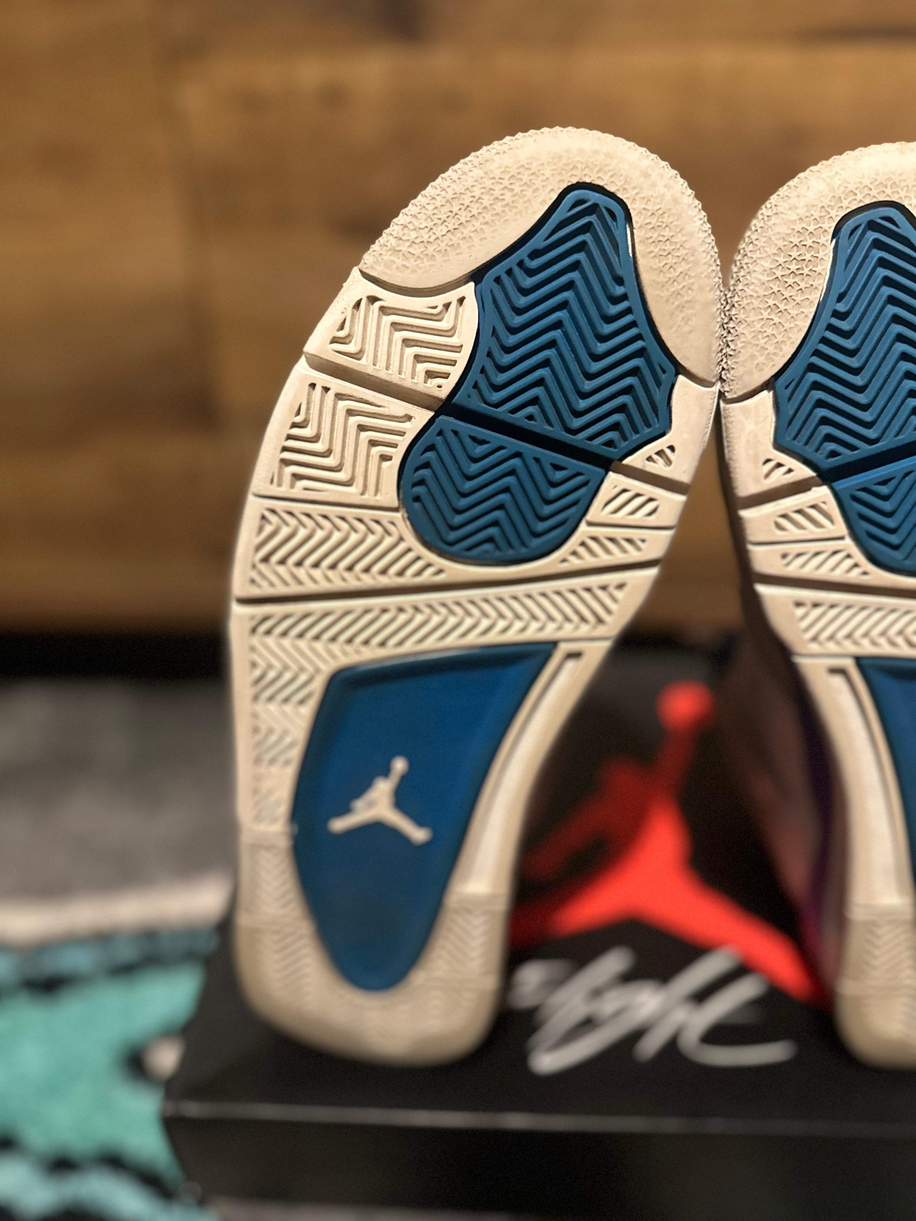 Nike Air Jordan 4 “military blue 2012” U.K. 8