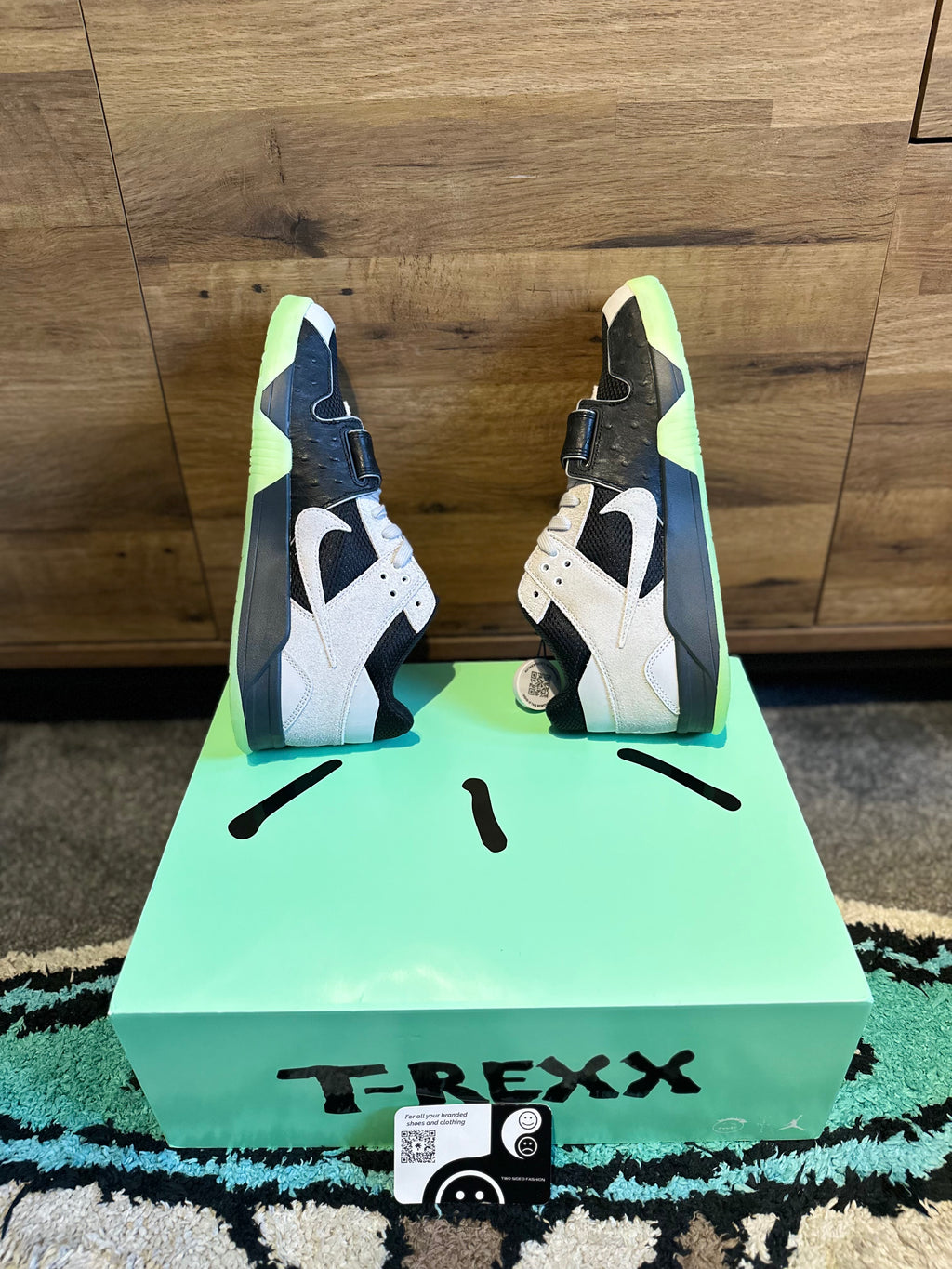 Nike Jordan Jump-man Jack TR “Travis Scott x B Black Night Silver ” U.K. 8.5