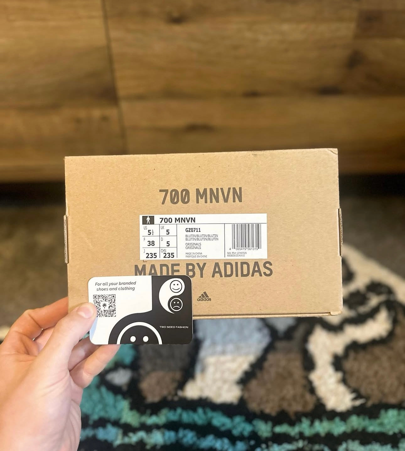 yeezy 700 MNVN blue tint U.K. 5