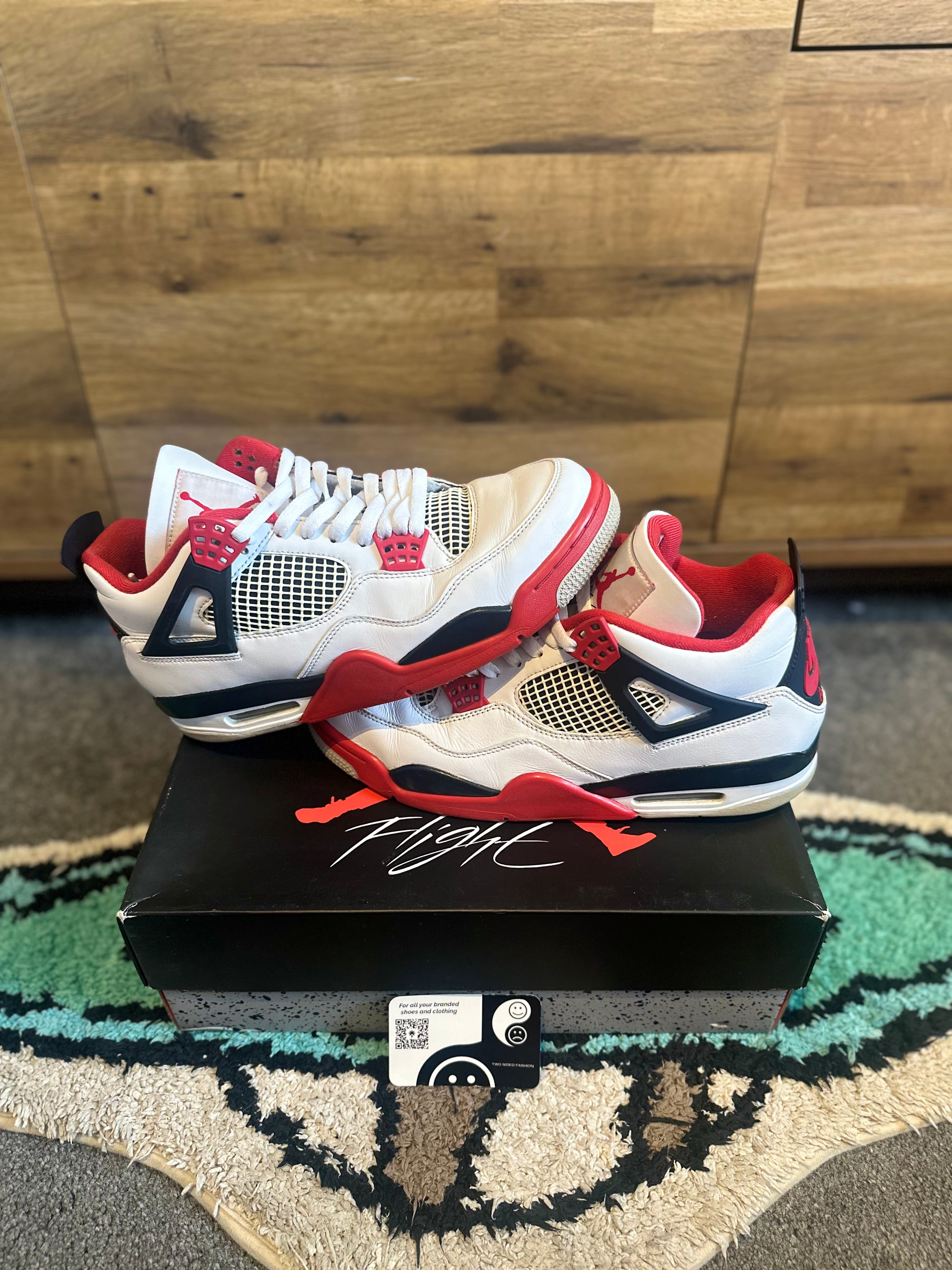Nike Air Jordan 4 “Fire Red 2020” U.K. 9.5