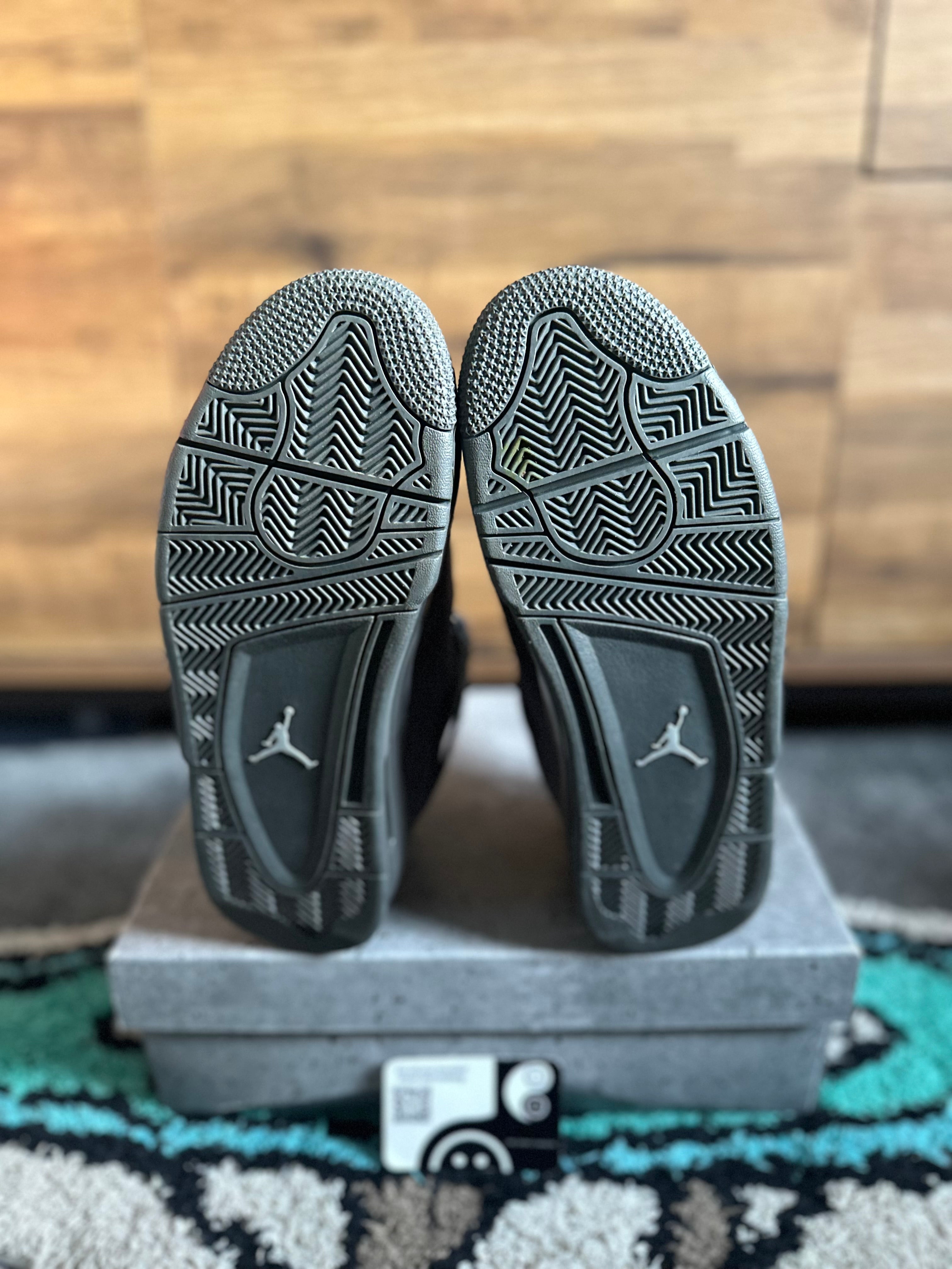 Nike Air Jordan 4 “Wet Cements” U.K. 8