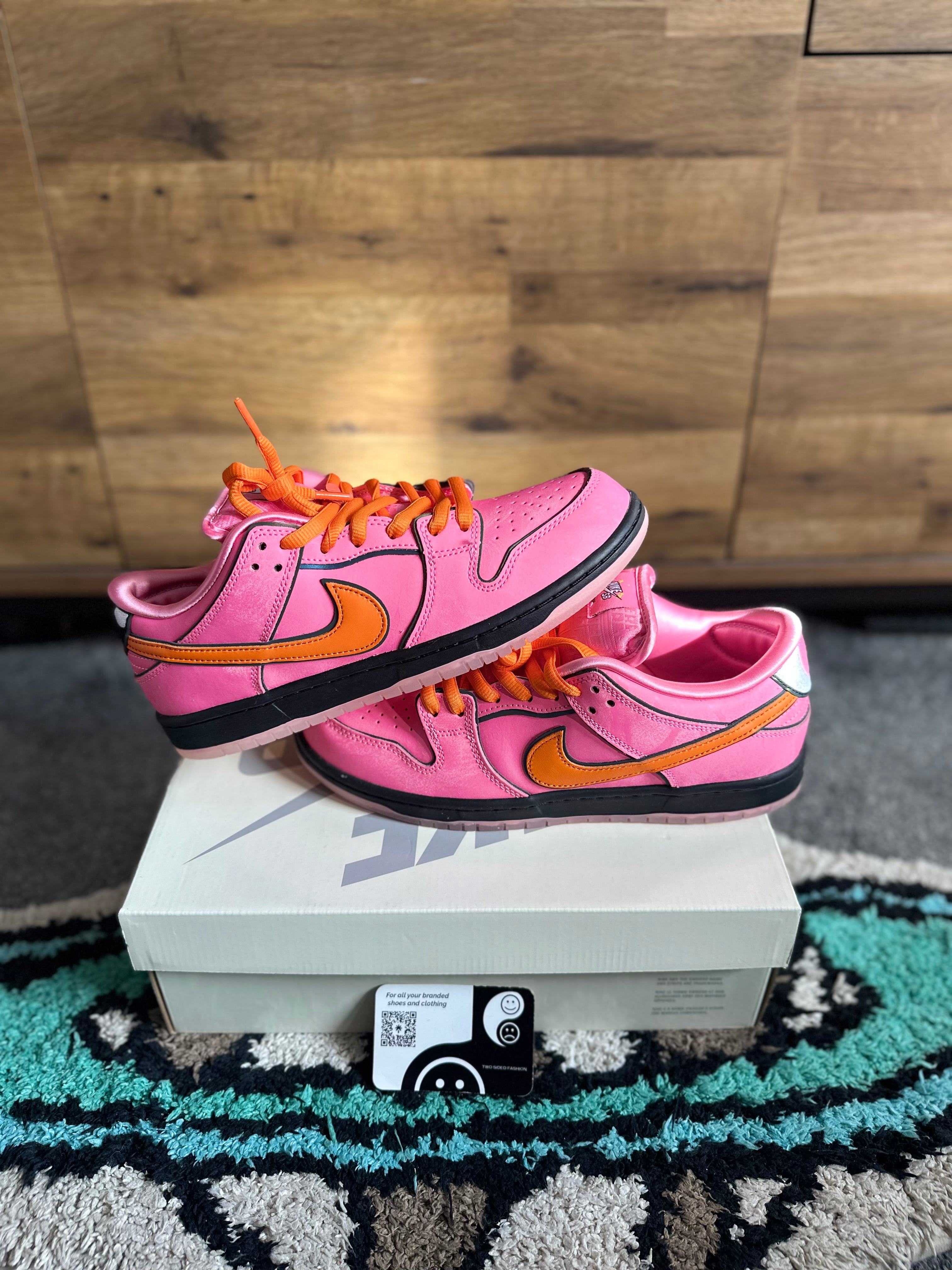 Nike dunk SB Powerpuff girls “Blossom” U.K. 7.5