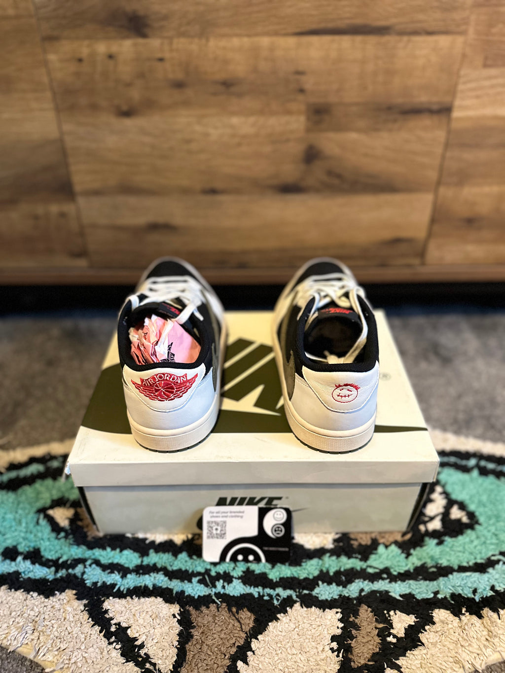 Nike Air Jordan 1 Travis Scott “ Olive” U.K. 7.5