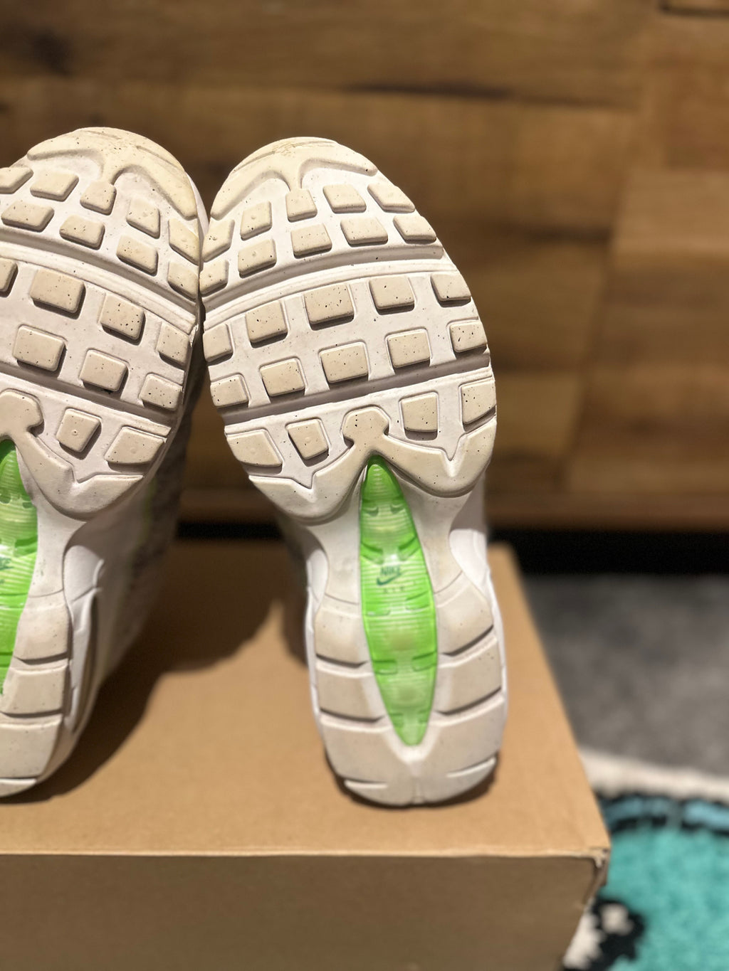 Nike air max 95s premium“ recycled white classic green” U.K. 6