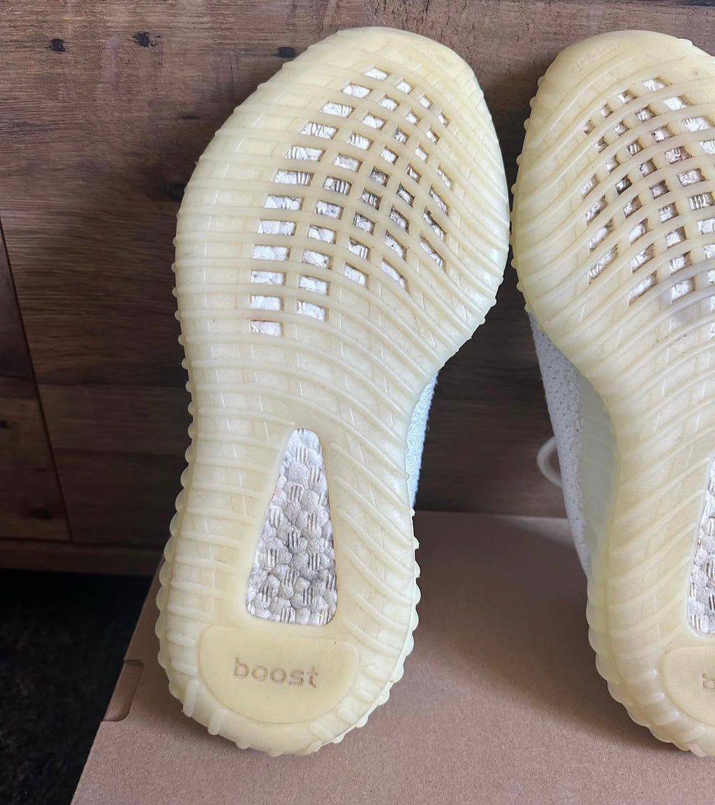 yeezy 350 triple white U.K. 6.5
