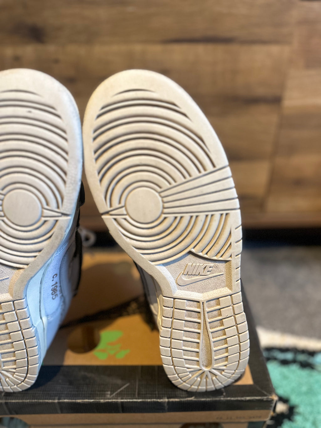 Nike Dunk Off-White “Lot 22” U.K. 8.5