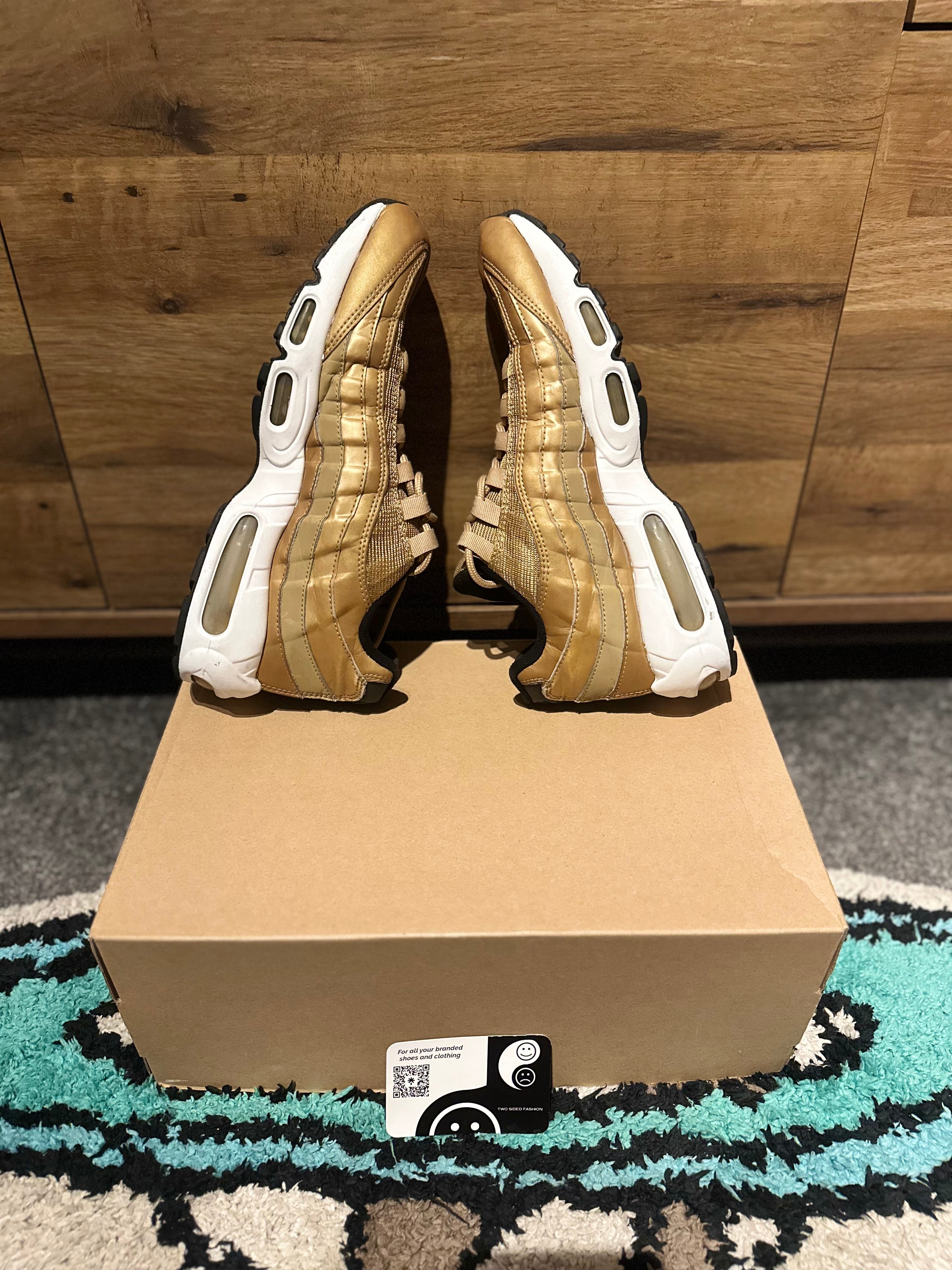 Nike Air max 95 “Metallic Gold” U.K. 8