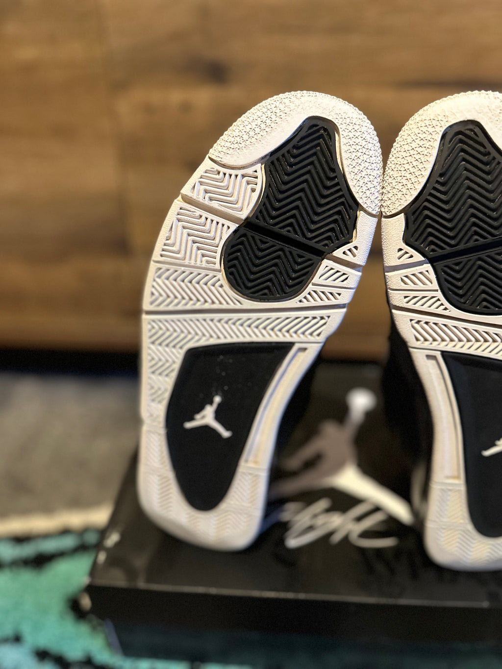 Nike Air Jordan 4 “Fear ” U.K. 10