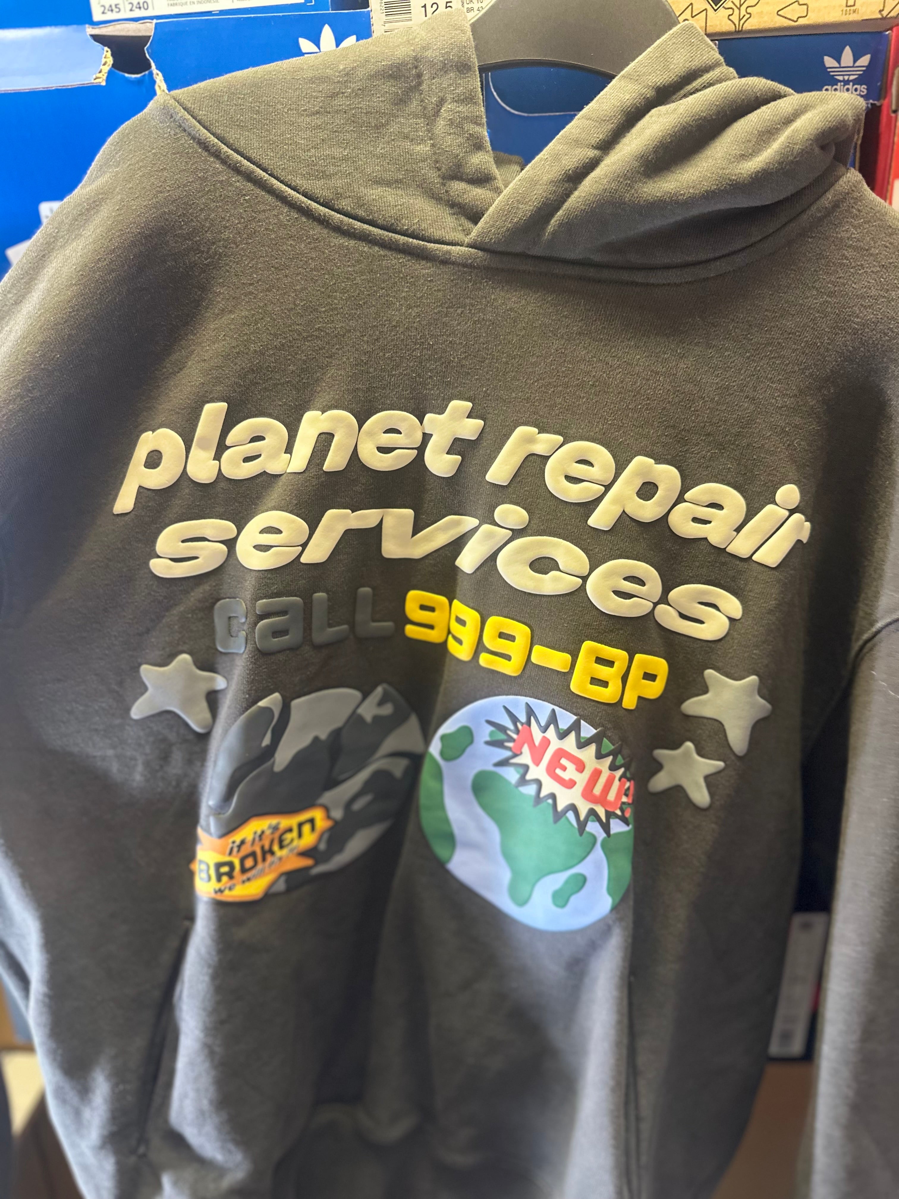 Broken Planet hoodie “repair service ” Size medium
