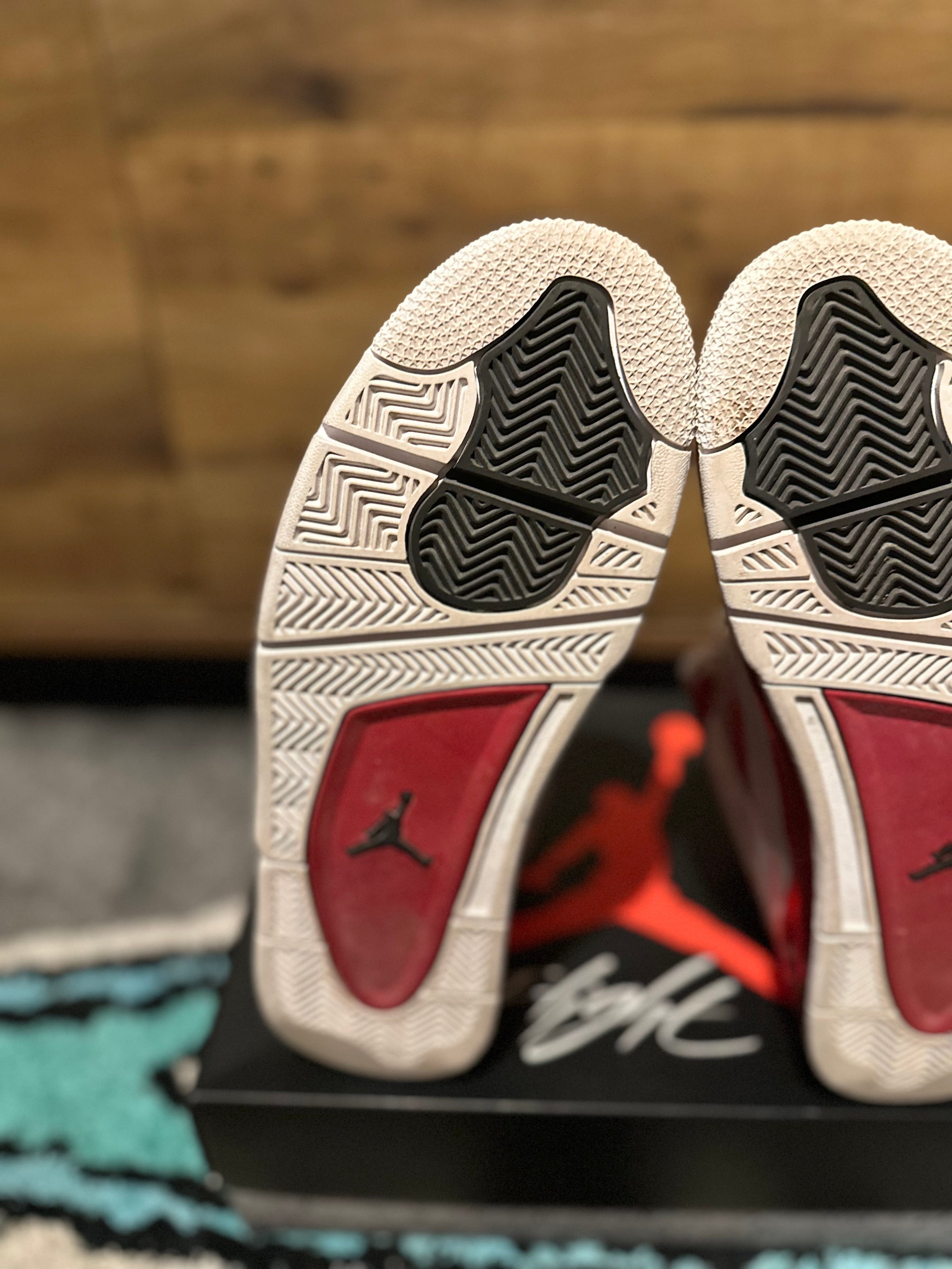 Nike Air Jordan 4 “ Alternate 89 ” U.K. 9