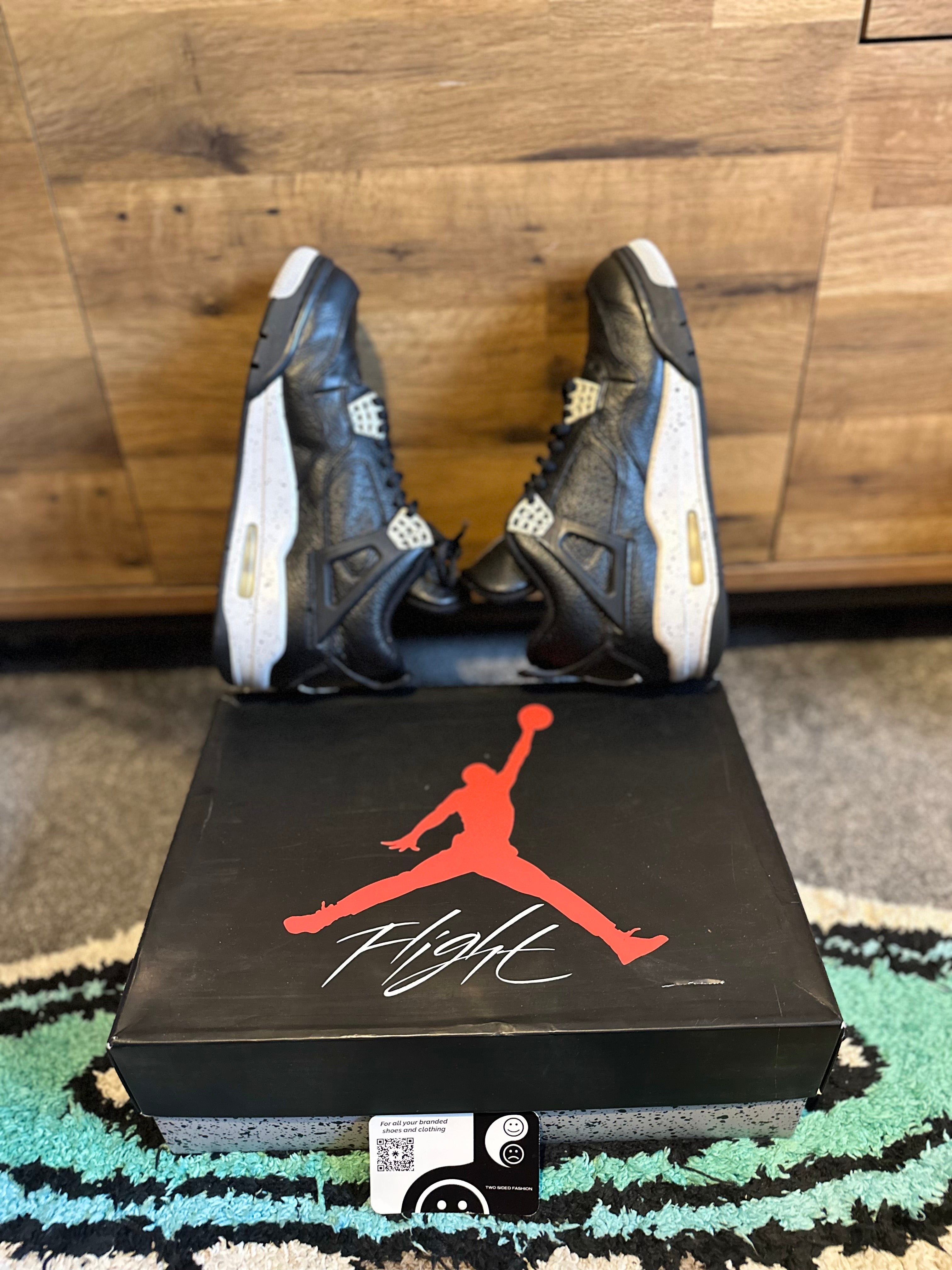 Nike Air Jordan 4 “Oreo 2016 ” U.K. 7