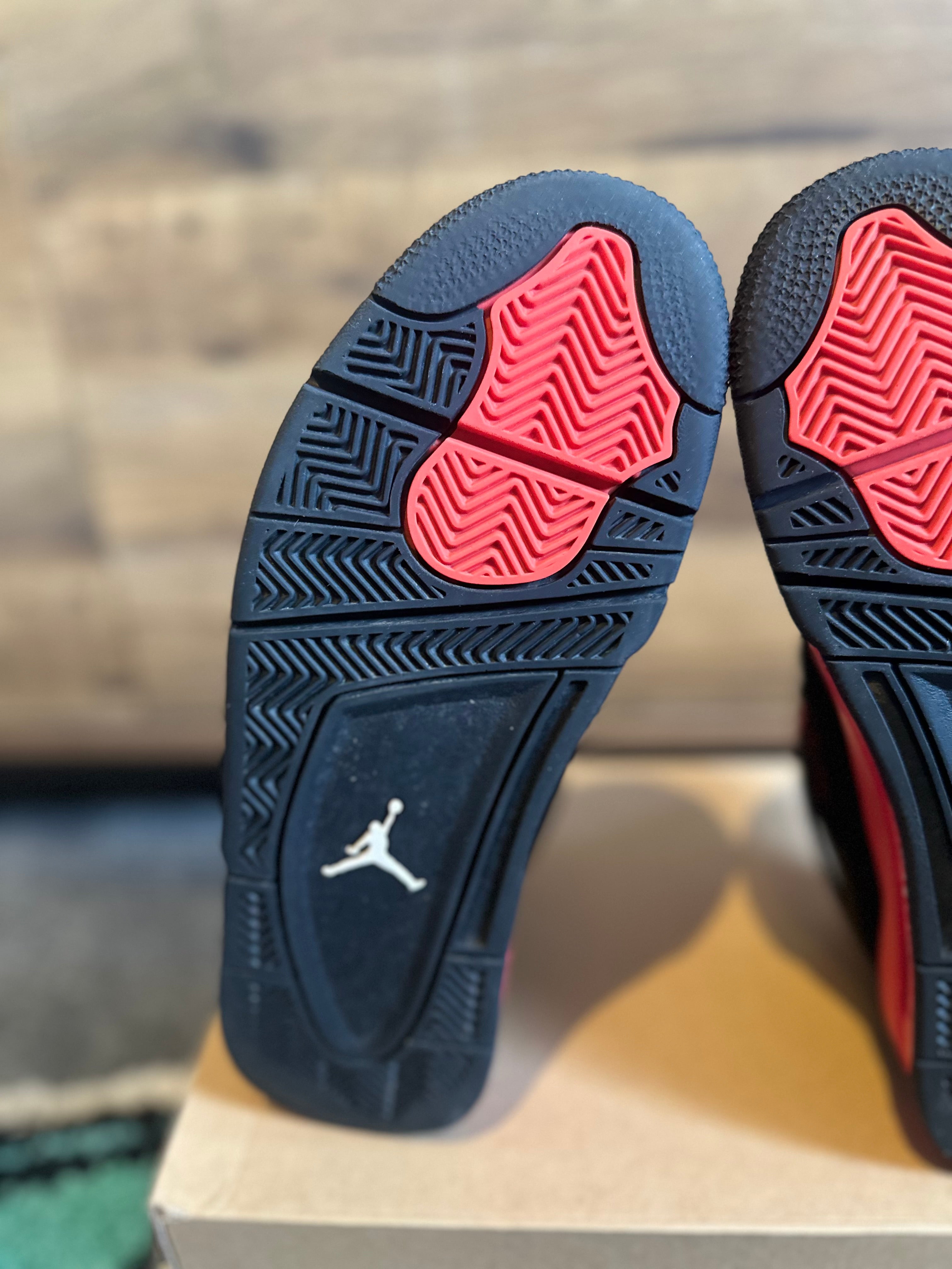 Nike Air Jordan 4 “Red Thunder ” U.K. 7