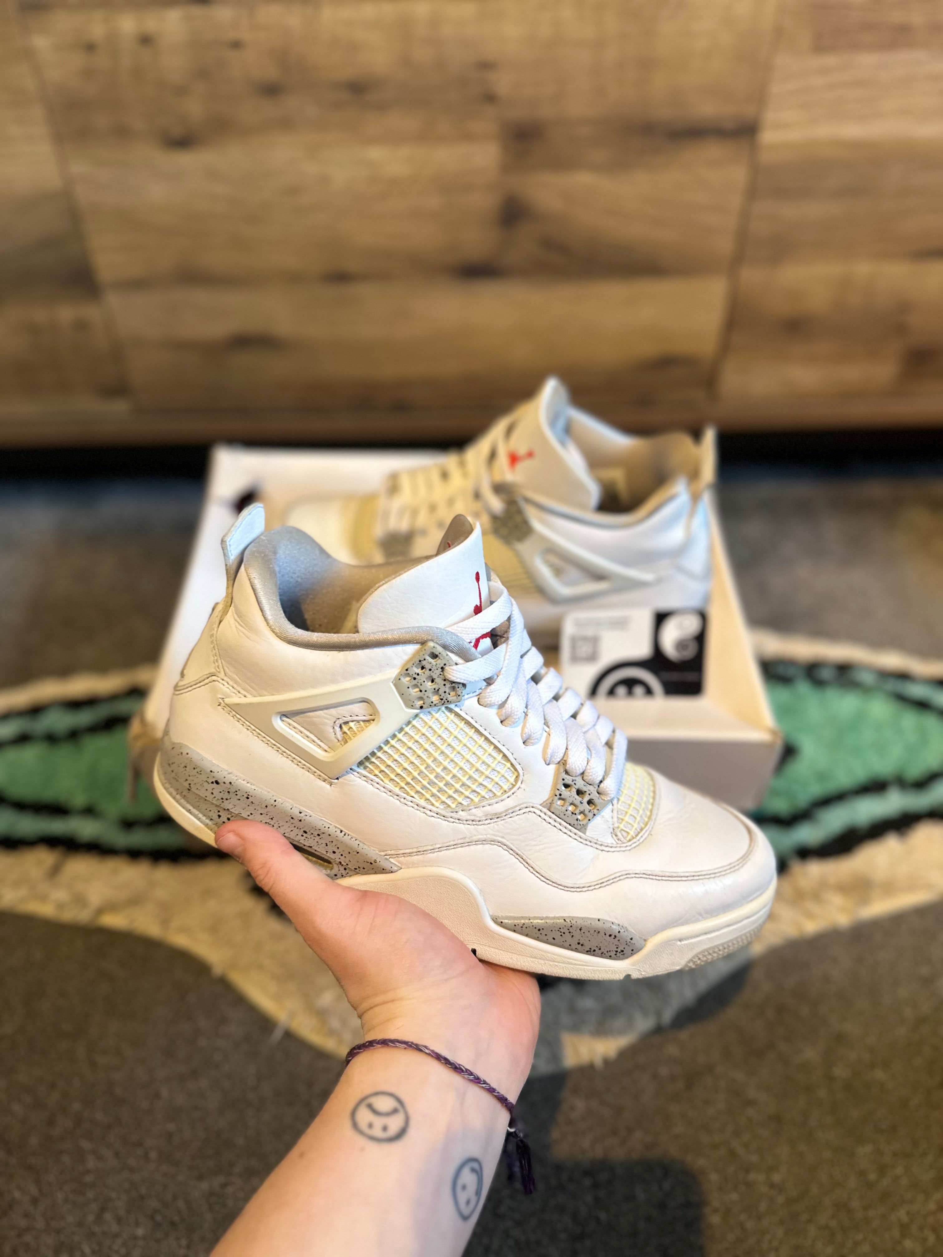 Nike Air Jordan 4 “White Oreo” U.K. 8.5