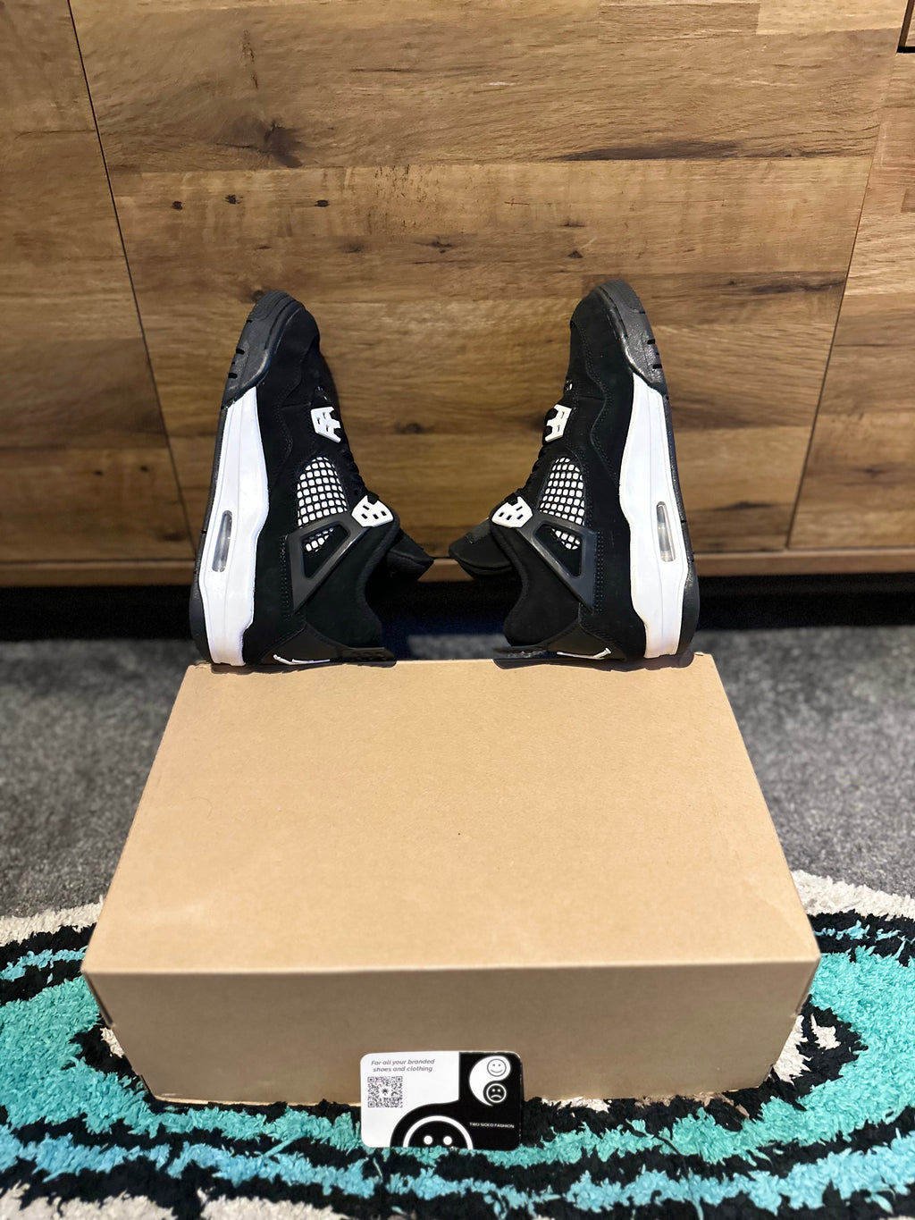 Nike Air Jordan 4 “White Thunder” U.K. 4.5GS