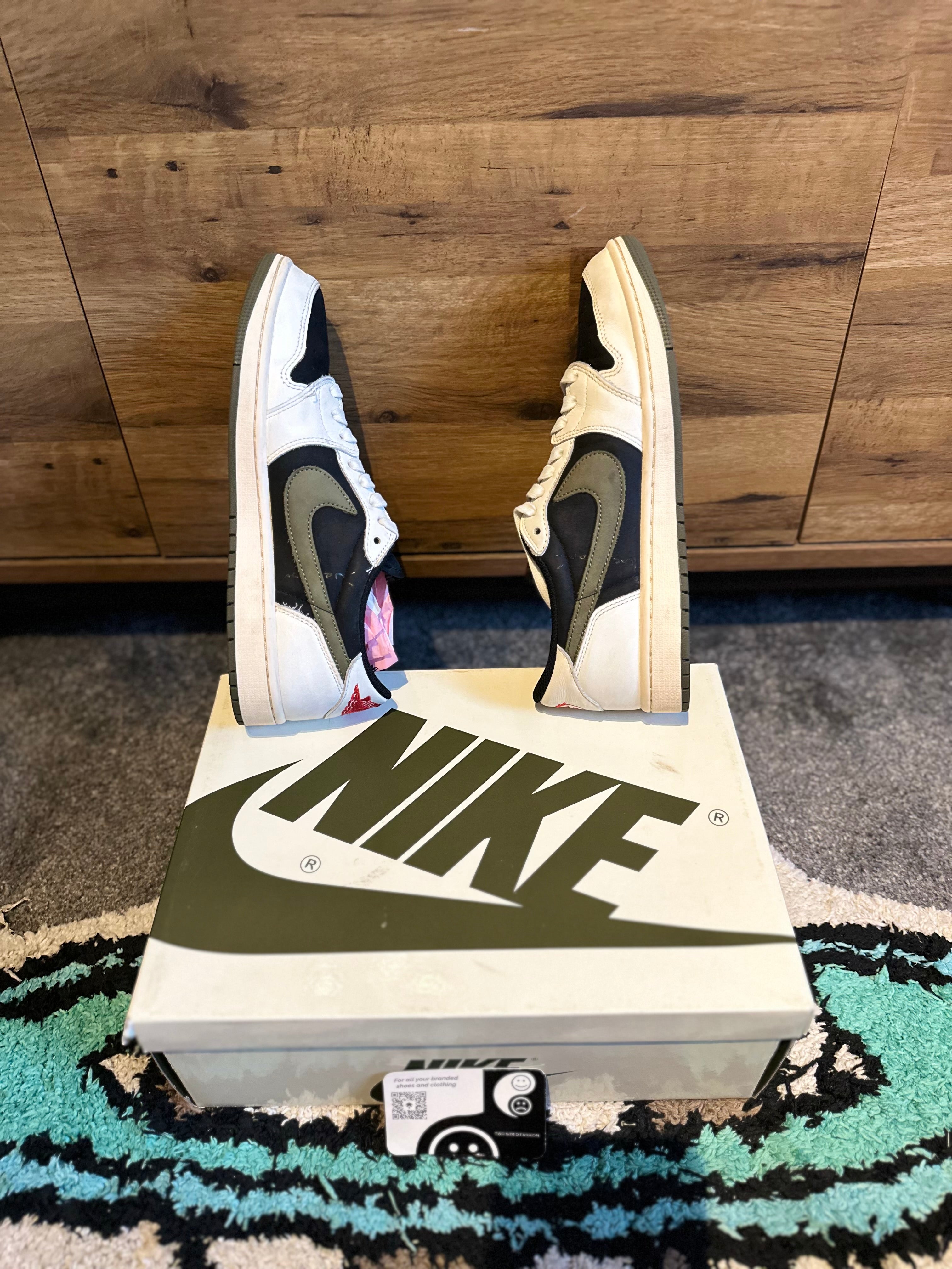 Nike Air Jordan 1 Travis Scott “ Olive” U.K. 7.5