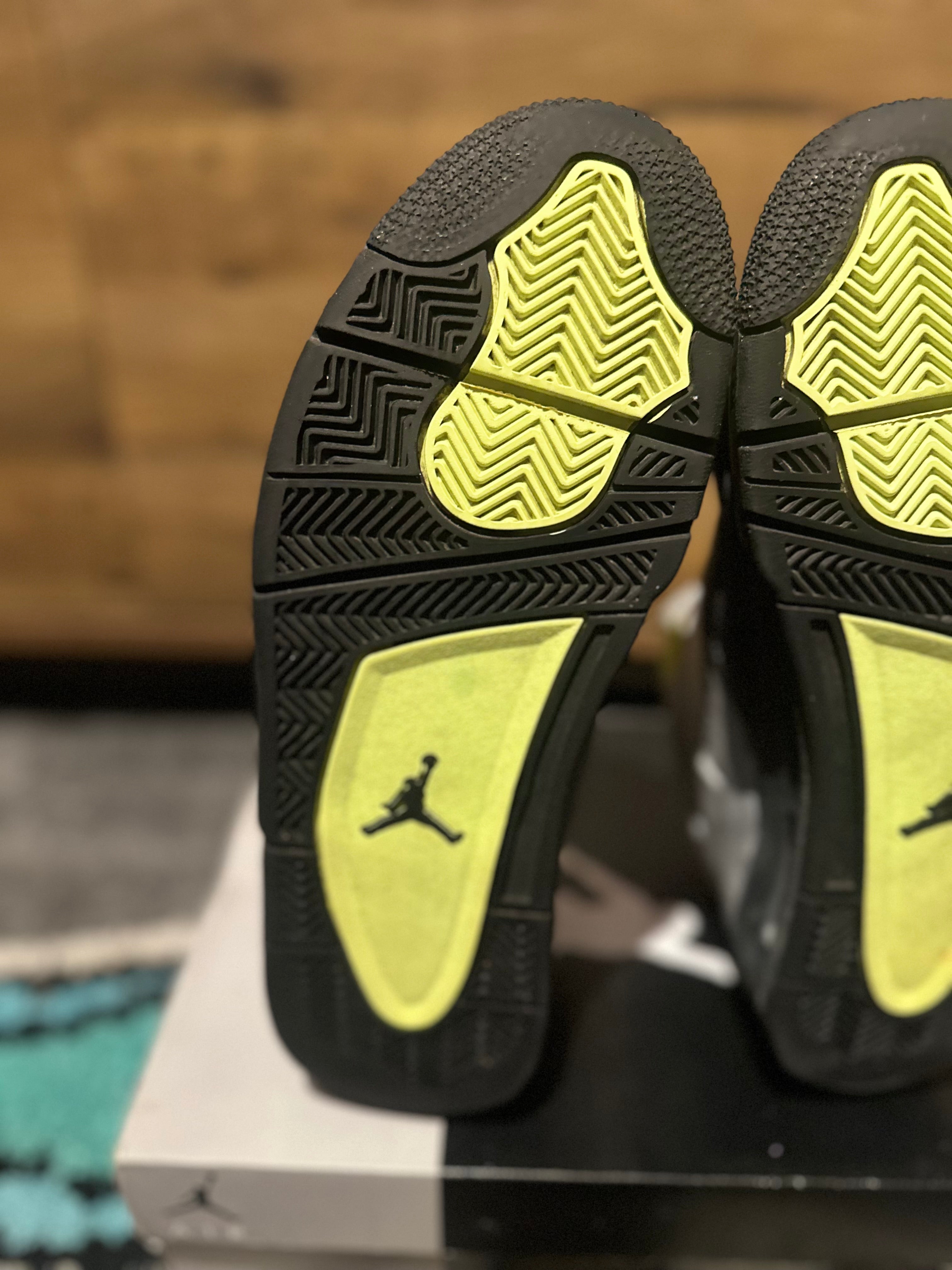 Nike Air Jordan 4 “SE 95 Neon” U.K. 7.5