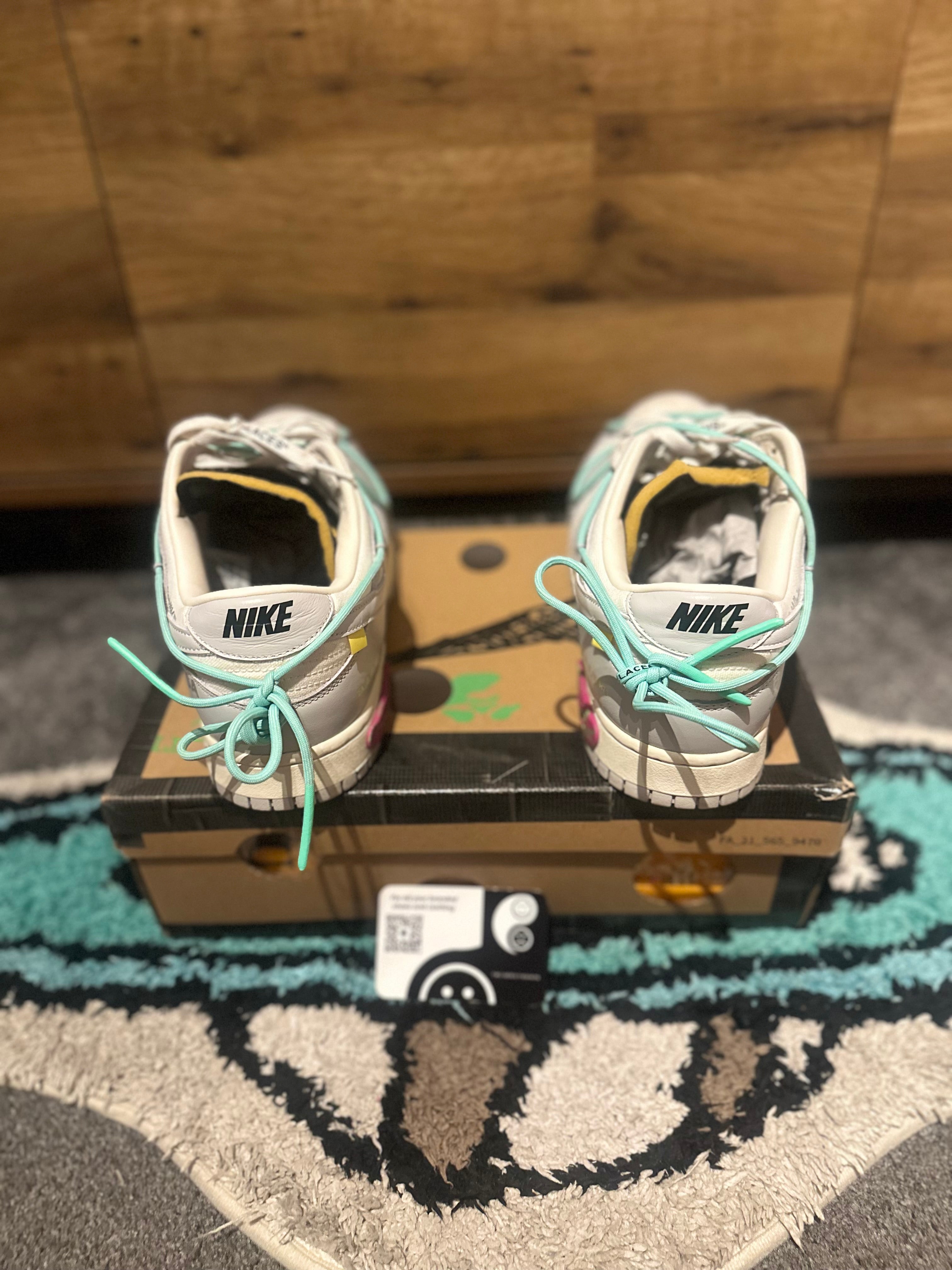 Nike dunk Off-white “lot 4 “ U.K 11