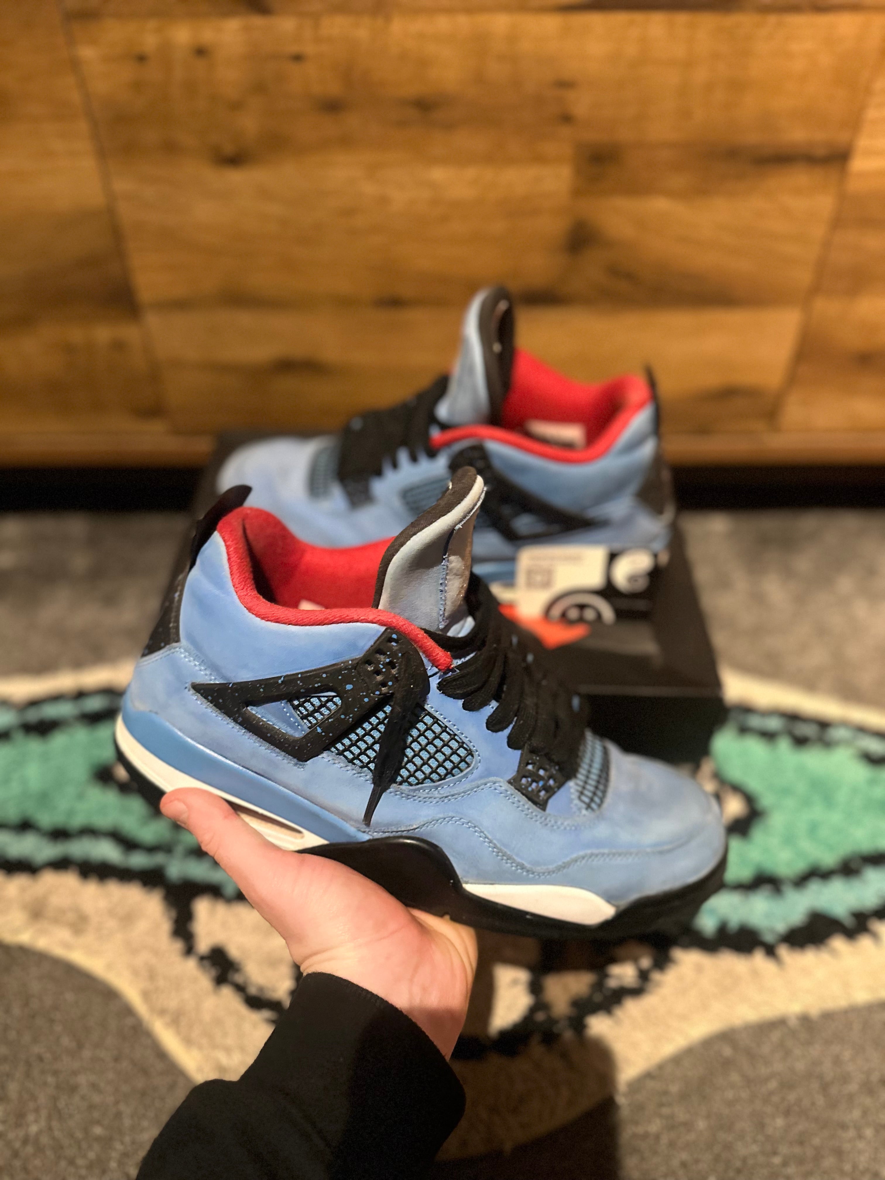 Nike Air Jordan 4 retro “ Travis scott cactus jack” U.K. 10.5