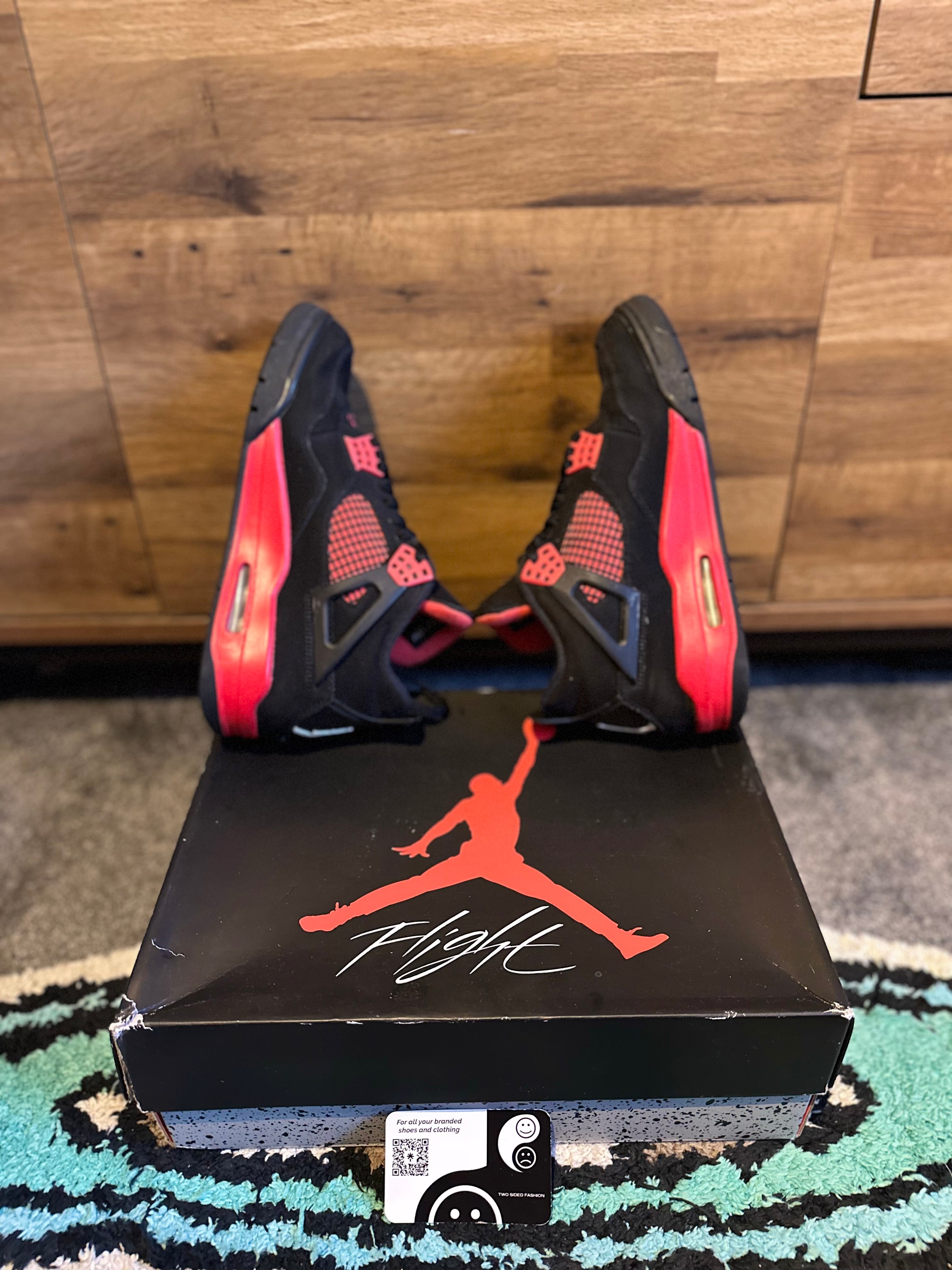 Nike Air Jordan 4 “Red Thunders” U.K. 7.5