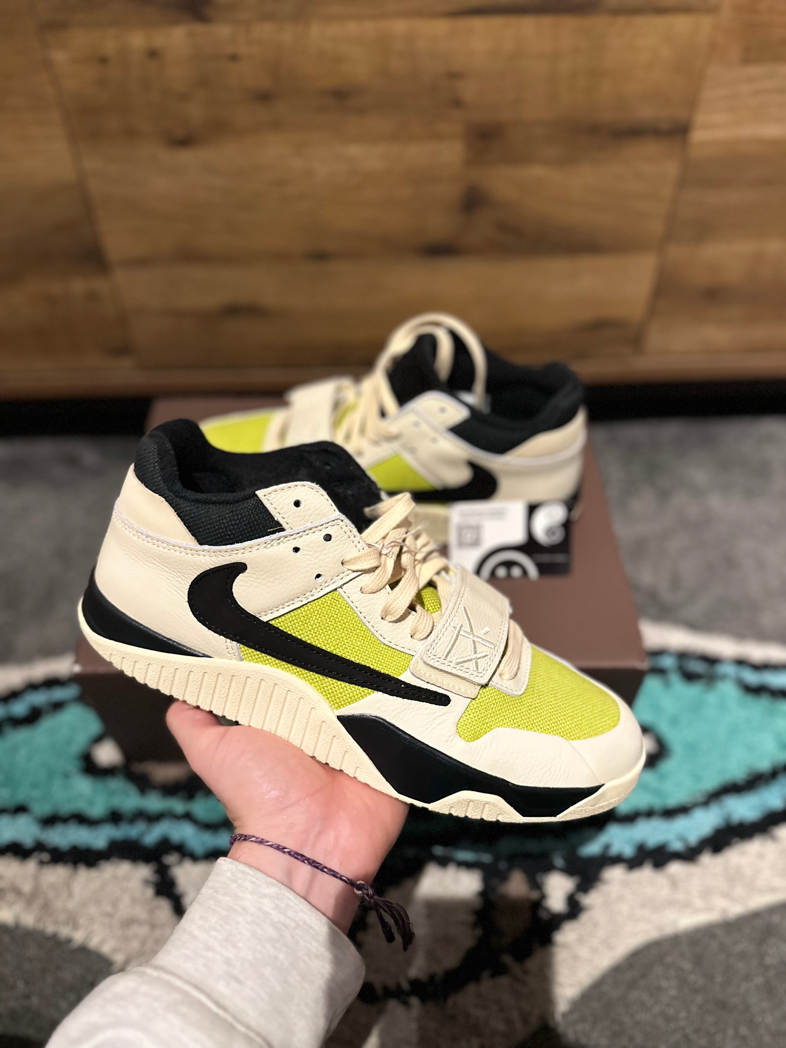 Nike Jordan Jump-man Jack TR “Travis Scott Bright Cactus ” U.K.10