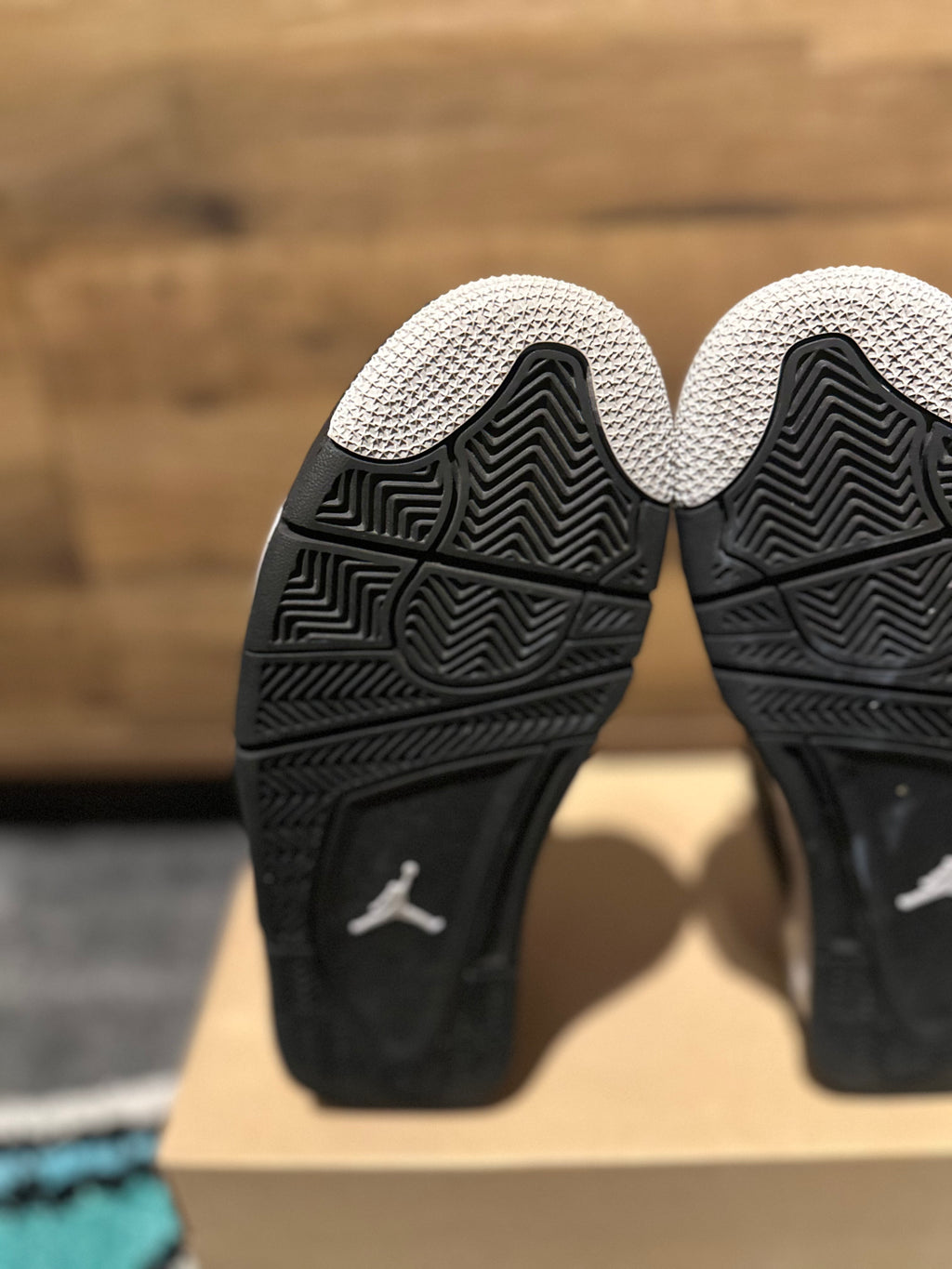 Nike Air Jordan 4 “Oreo ” U.K. 7.5