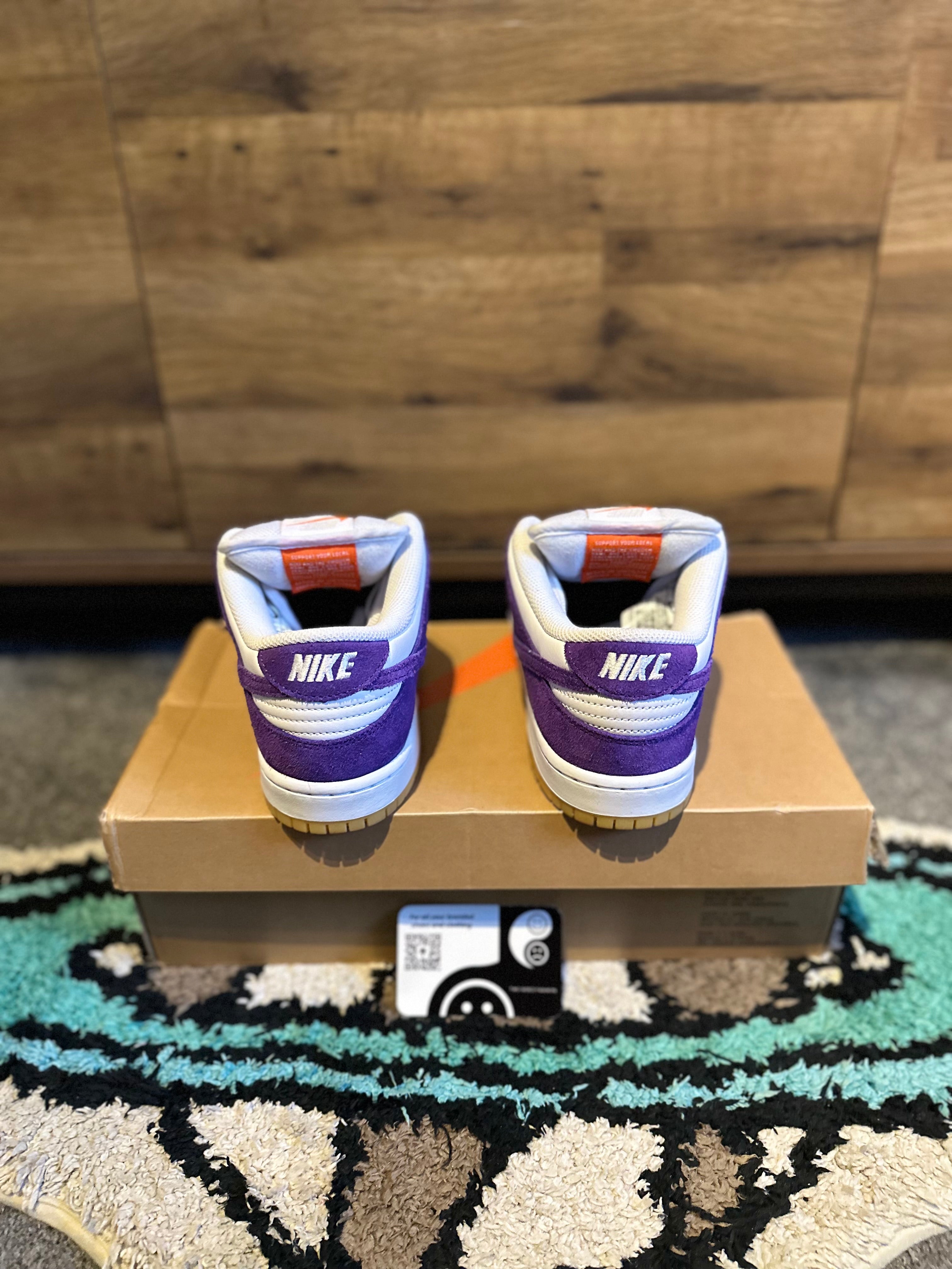 Nike dunk SB “Orange Label Court Purple” U.K. 6
