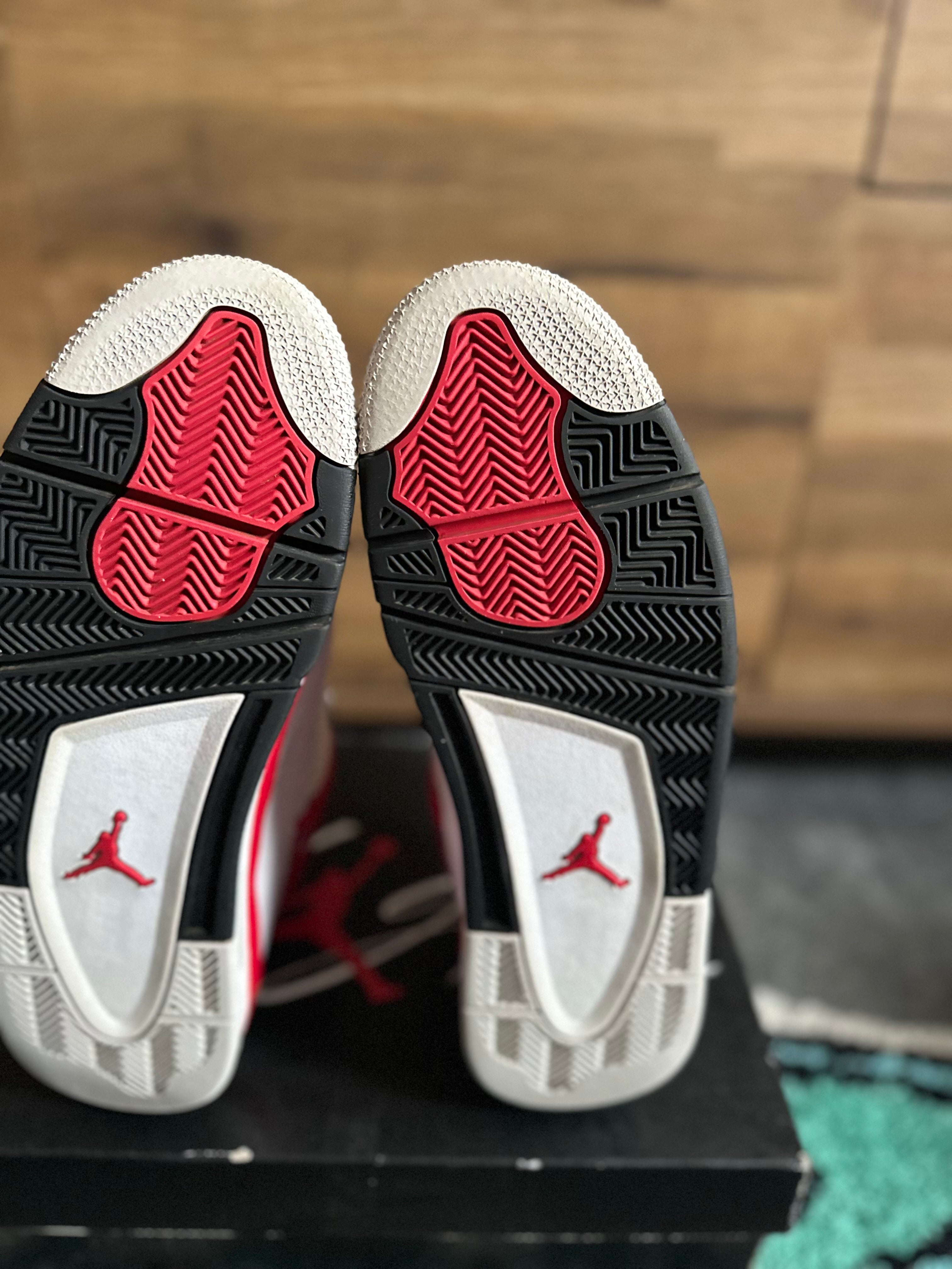 Nike Air Jordan 4 “Red Cement” U.K. 11