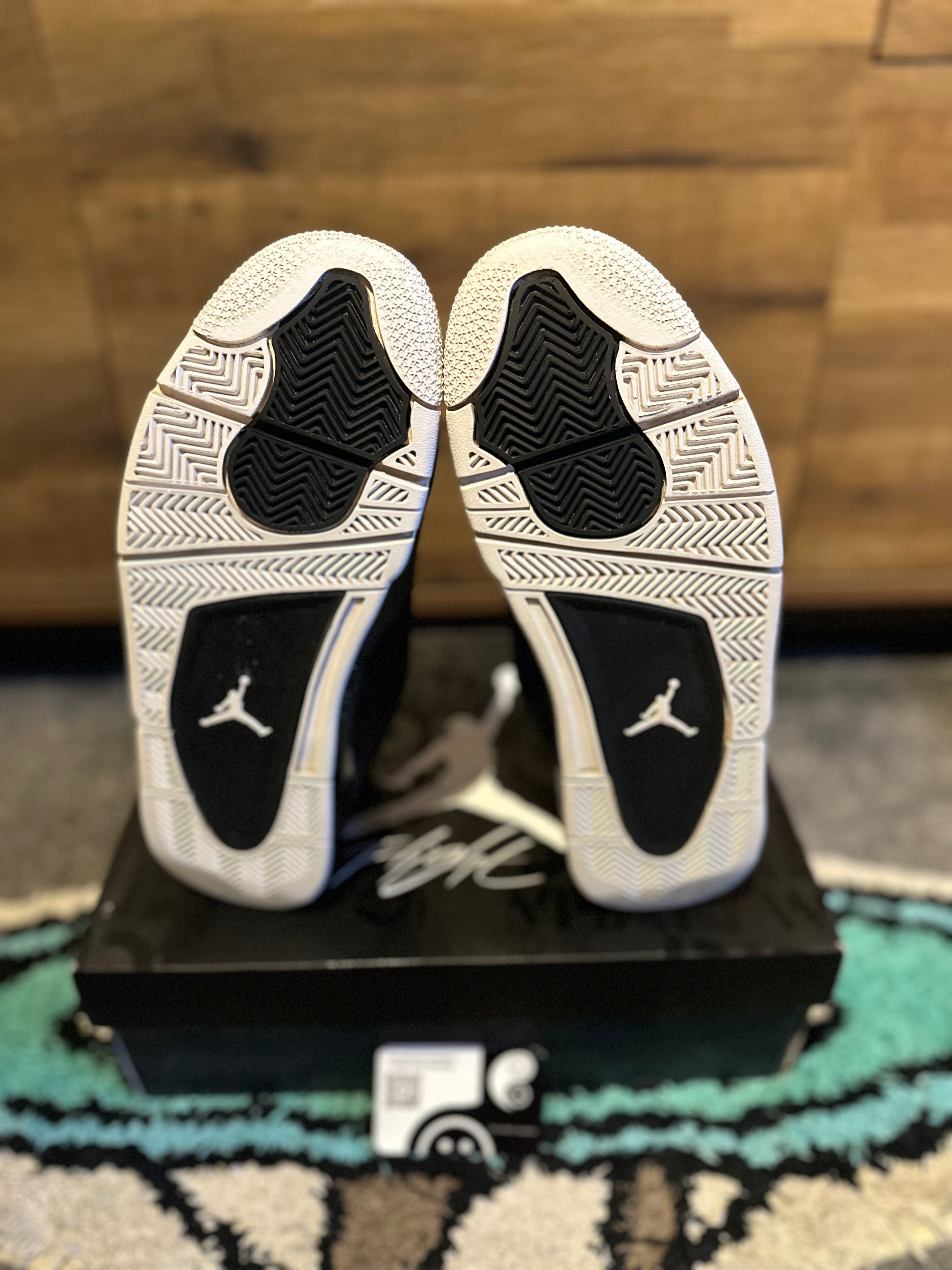 Nike Air Jordan 4 “Fear ” U.K. 10
