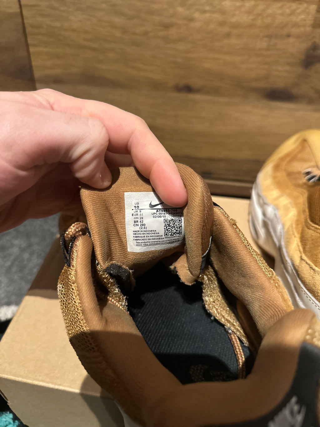 Nike Air max 95 “Wheat Gold” U.K. 9