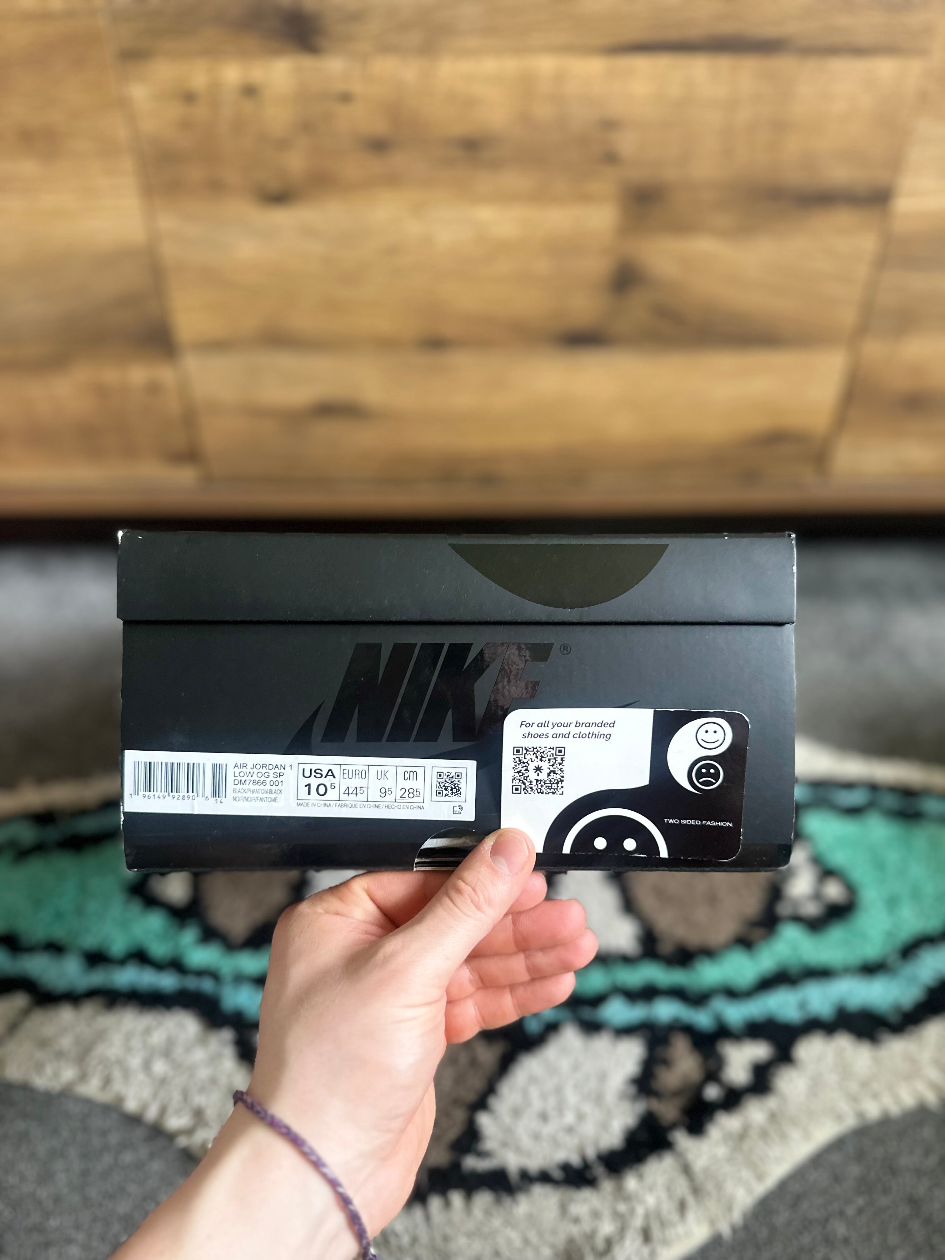 Nike Air Jordan 1 Travis Scott “Phantom-black ” U.K. 9.5