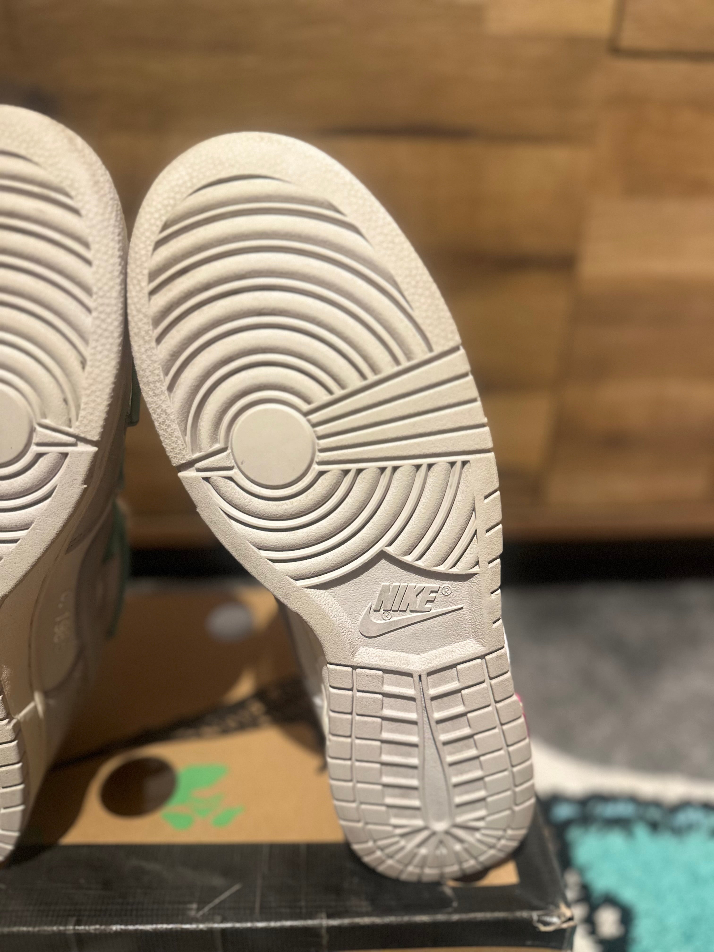 Nike dunk Off-white “lot 4 “ U.K 11