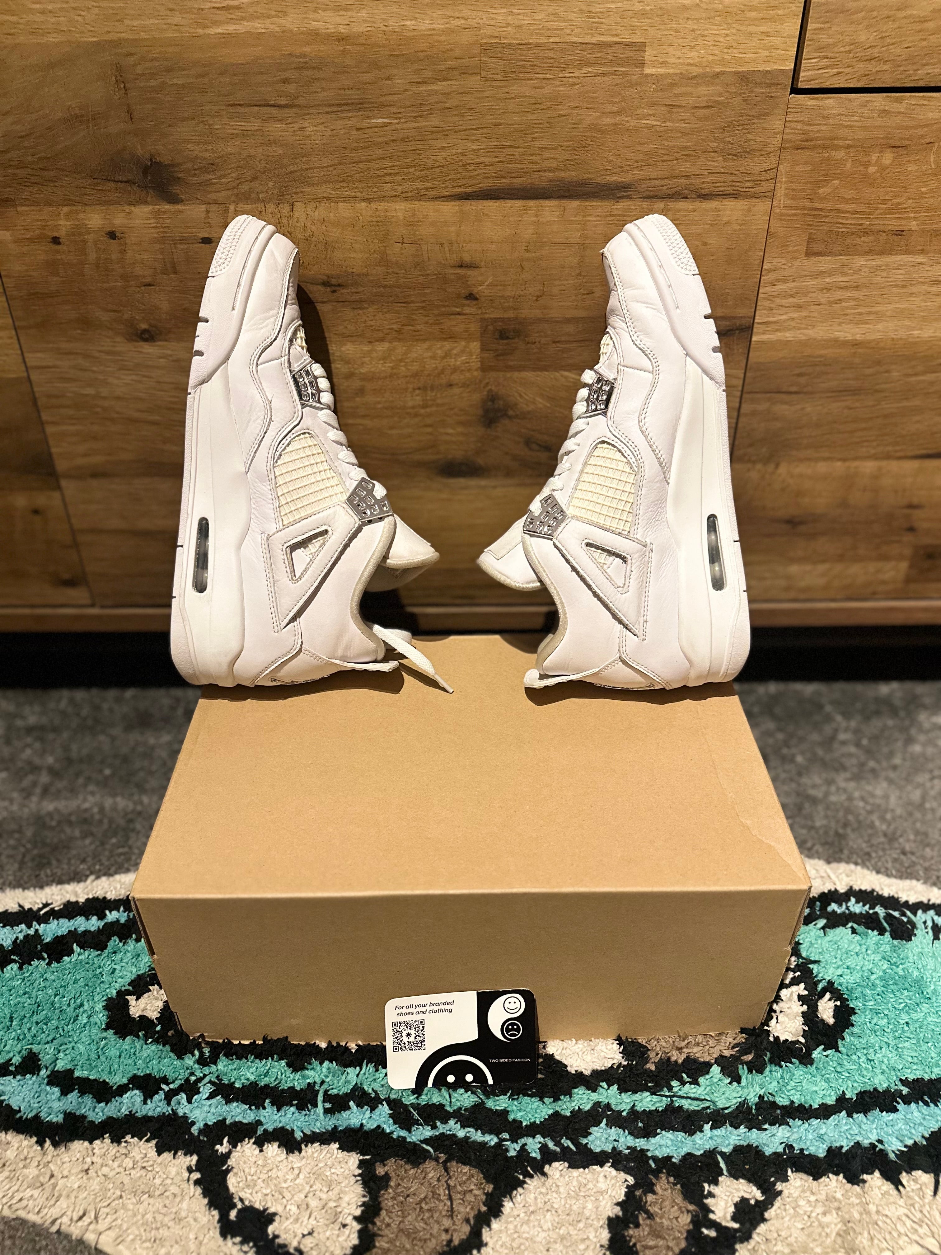Nike Air Jordan 4 “Pure Money ” U.K. 8