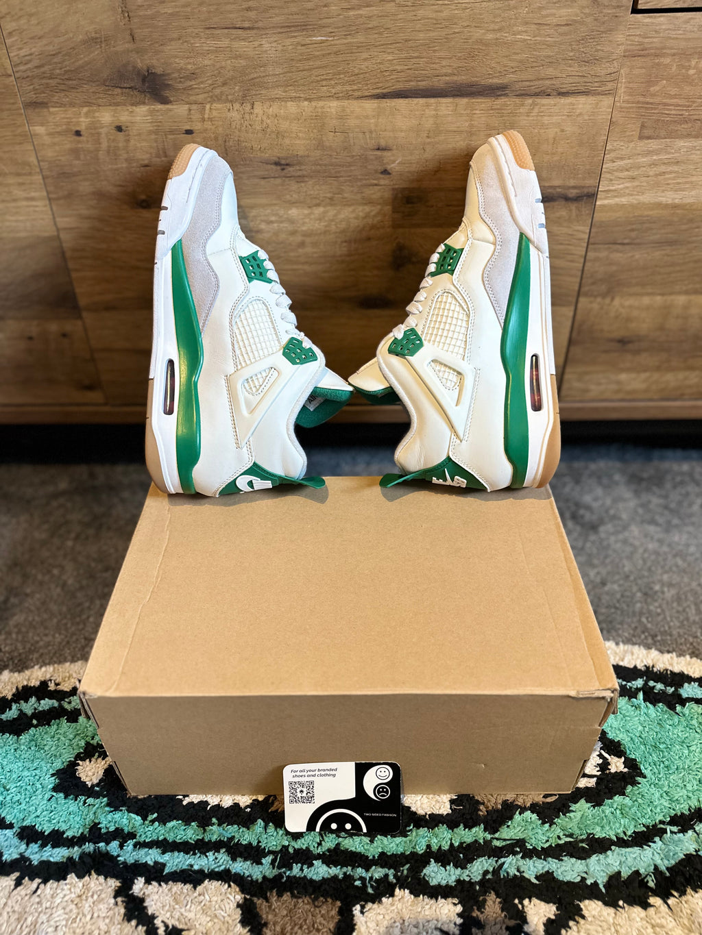 Nike Air Jordan 4 SB “Pine Green” U.K. 8.5