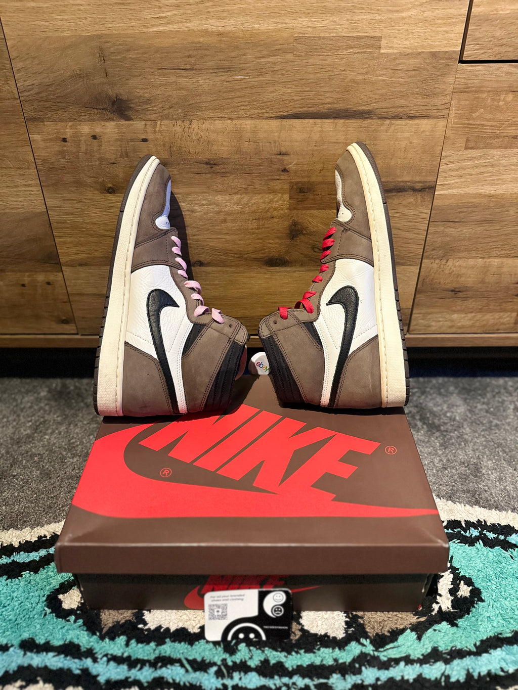 Nike Air Jordan 1 High Travis Scott “Mocha ” U.K.10.5