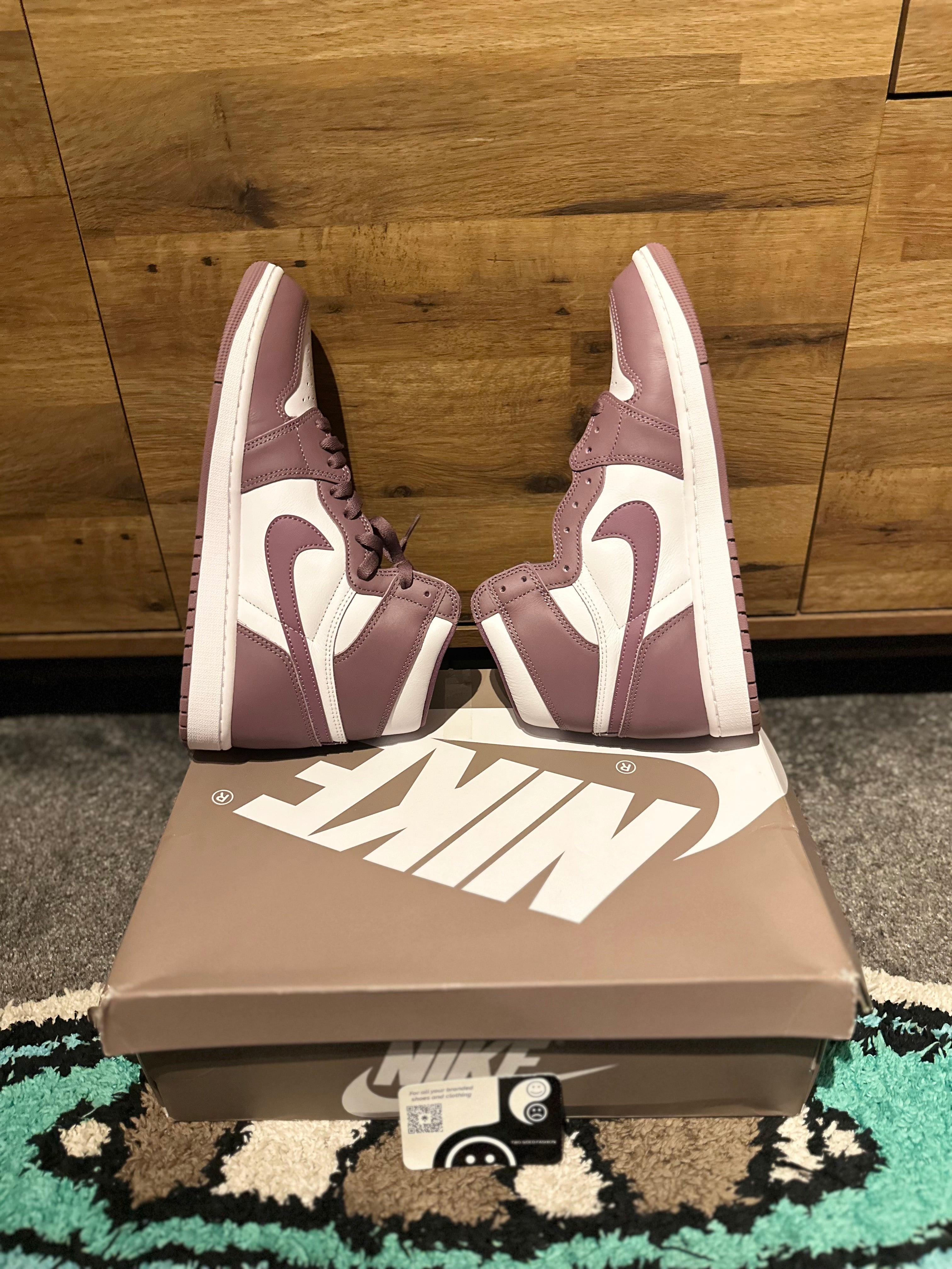 Jordan 1 Retro High “Mauve” U.K. 10